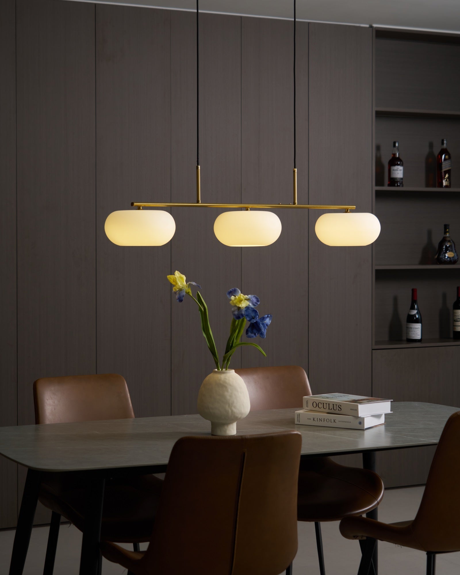 Sculptural Pendant Light - Blowlighting