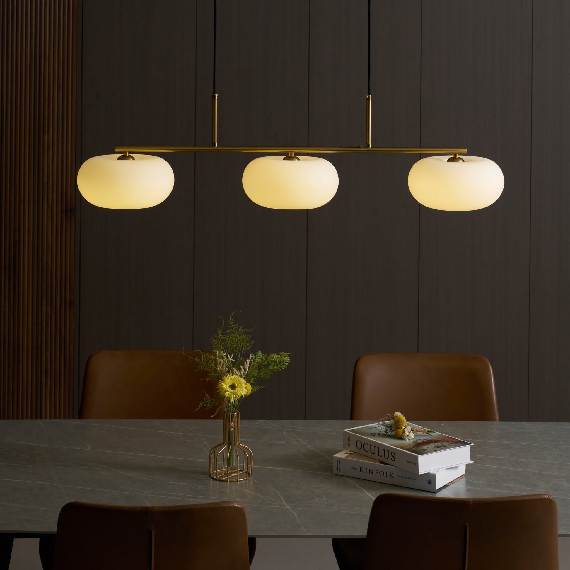 Sculptural Pendant Light - Blowlighting