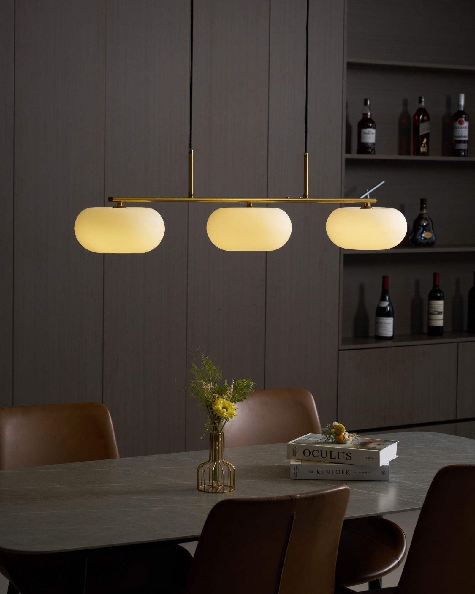 Sculptural Pendant Light - Blowlighting