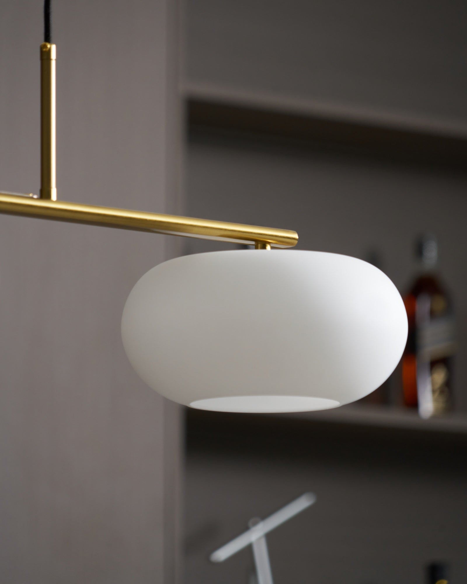 Sculptural Pendant Light - Blowlighting