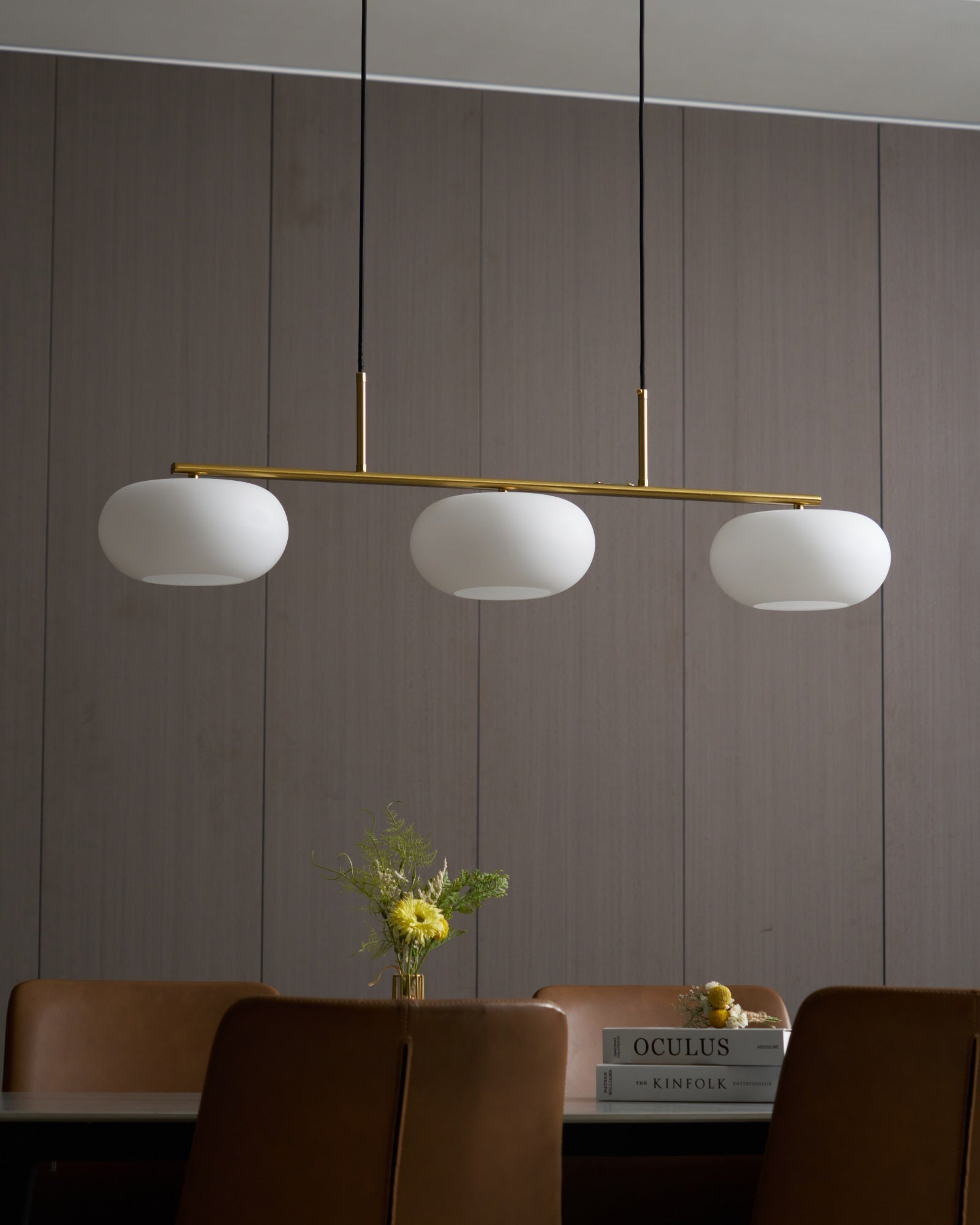 Sculptural Pendant Light - Blowlighting