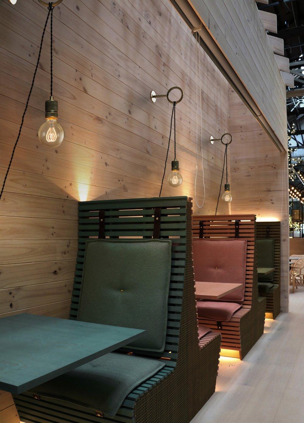 Loop Minimalist Wall Light - Blowlighting