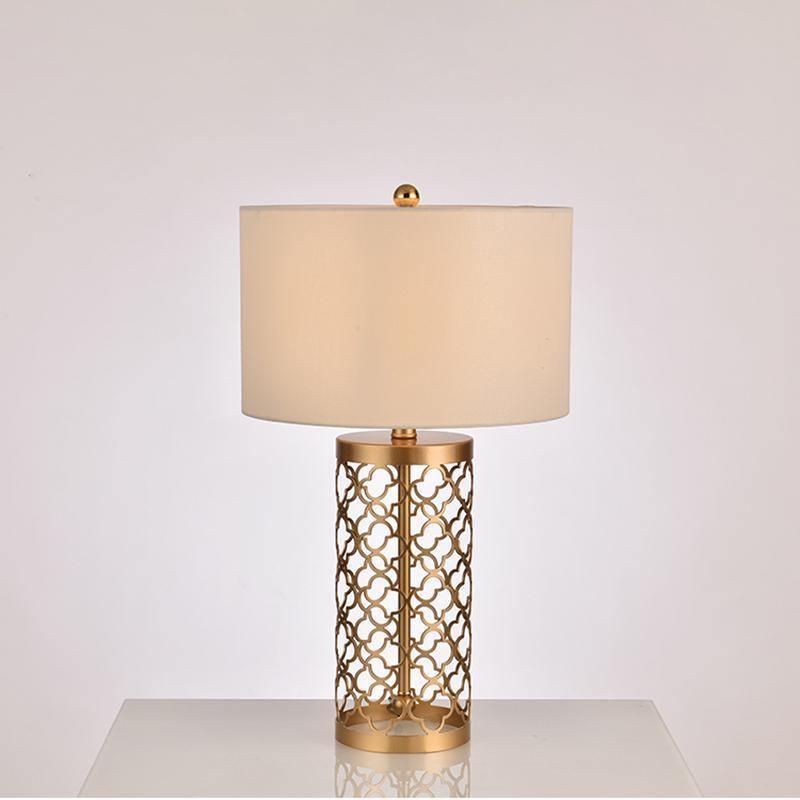 Openwork Table Lamp - Blowlighting