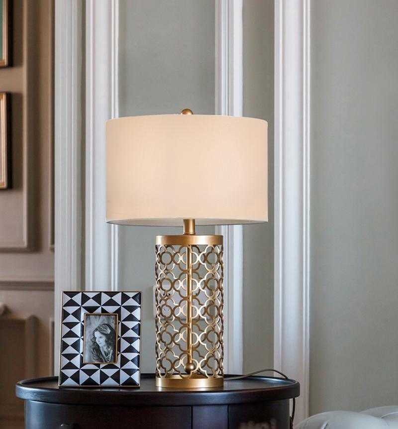Openwork Table Lamp - Blowlighting
