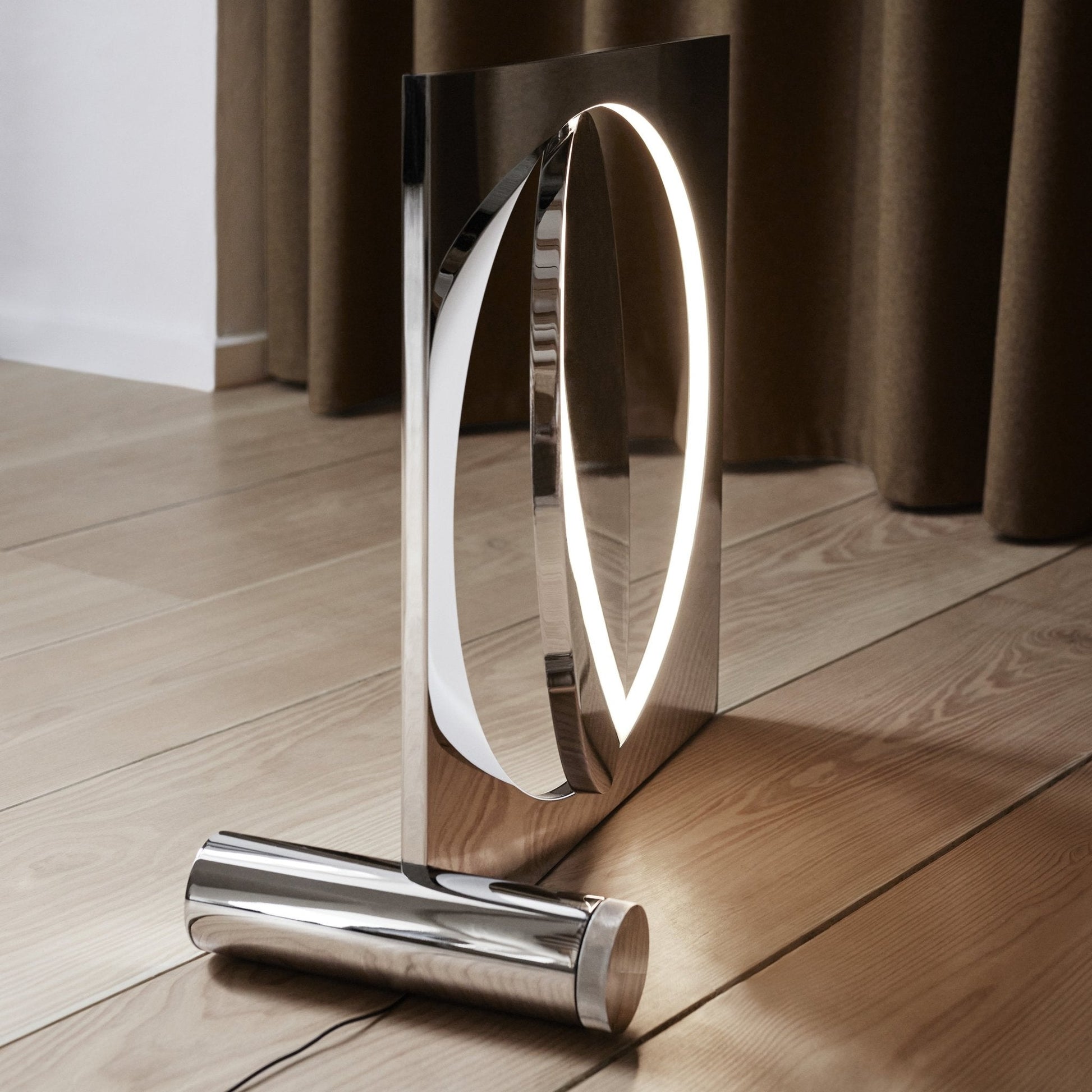 Eclipse Mirror Table Lamp - Blowlighting