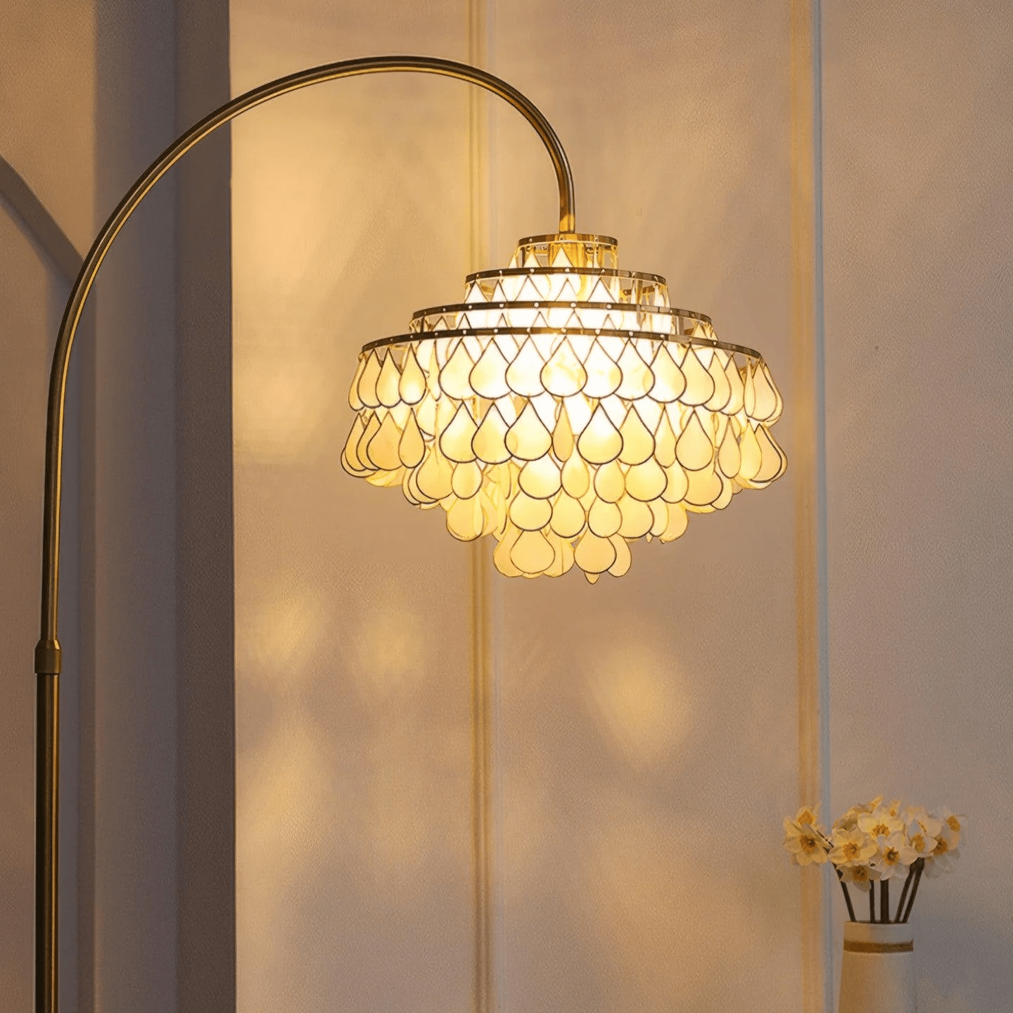 Shells Floor Lamp - Blowlighting