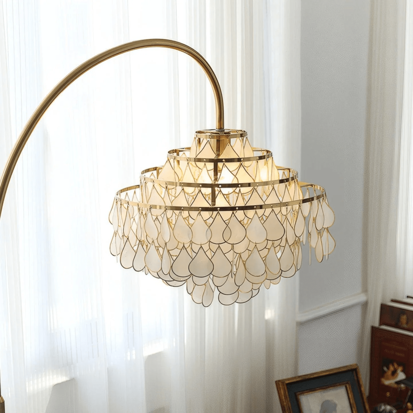 Shells Floor Lamp - Blowlighting