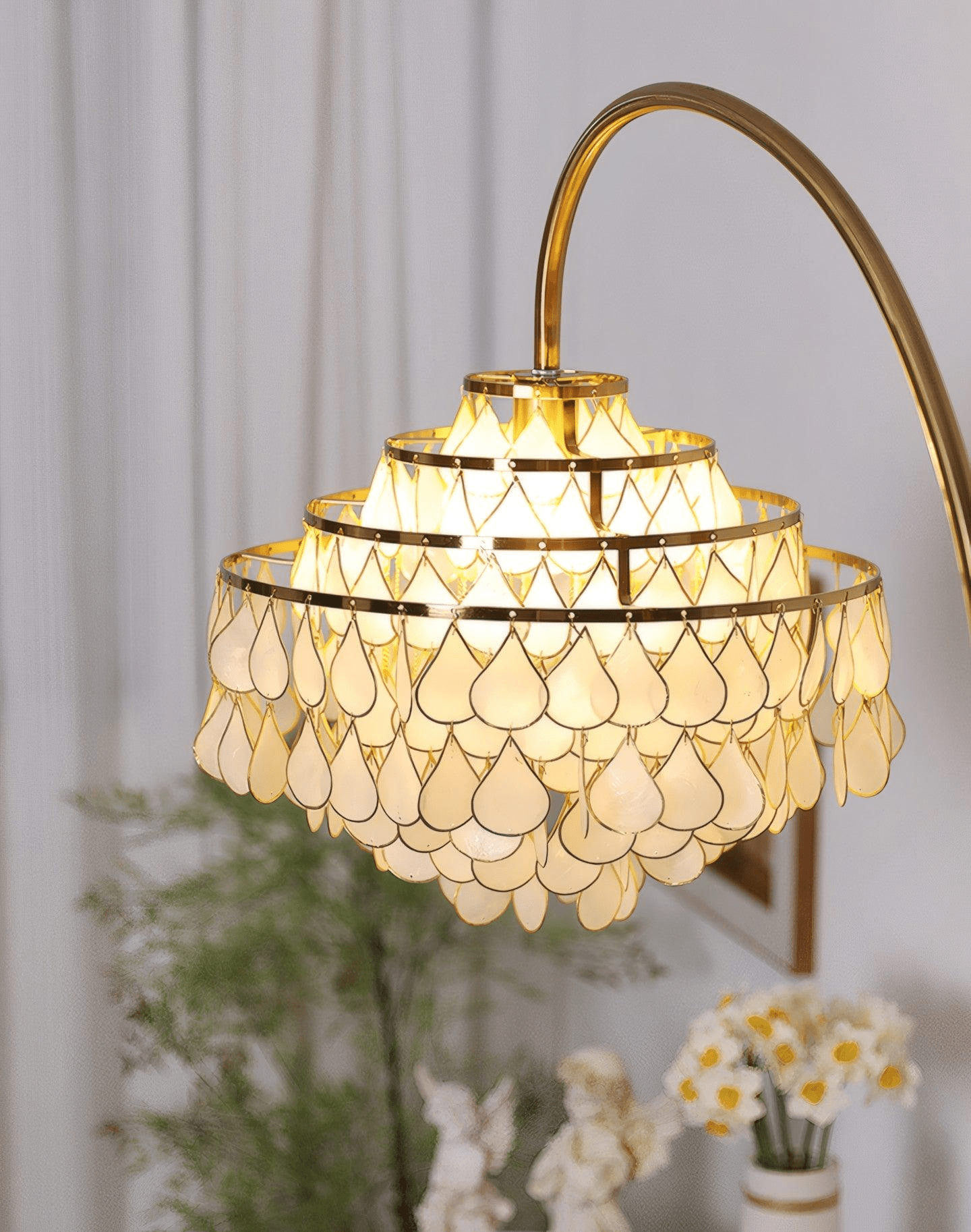 Shells Floor Lamp - Blowlighting