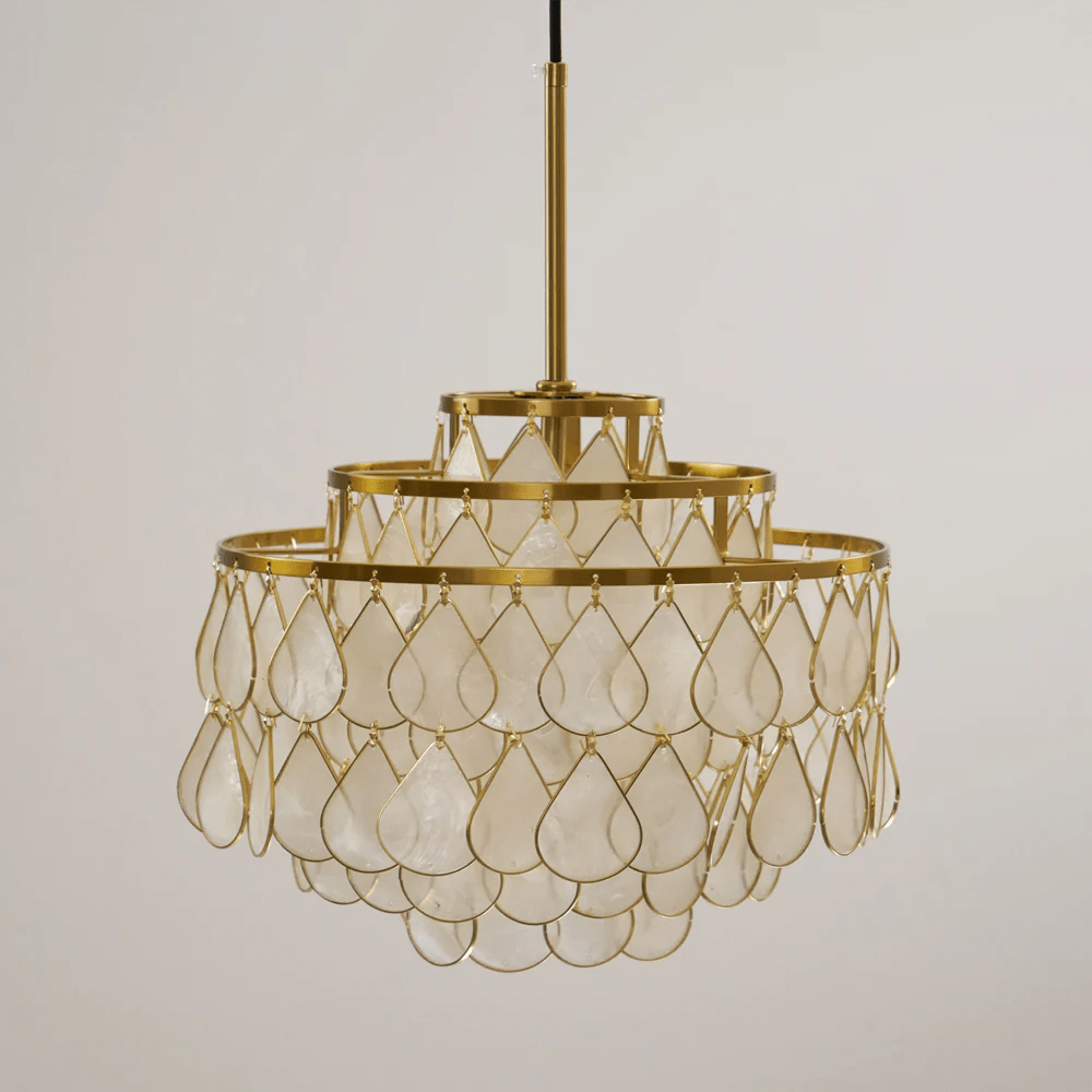 Teardrops Shell Chandelier - Blowlighting