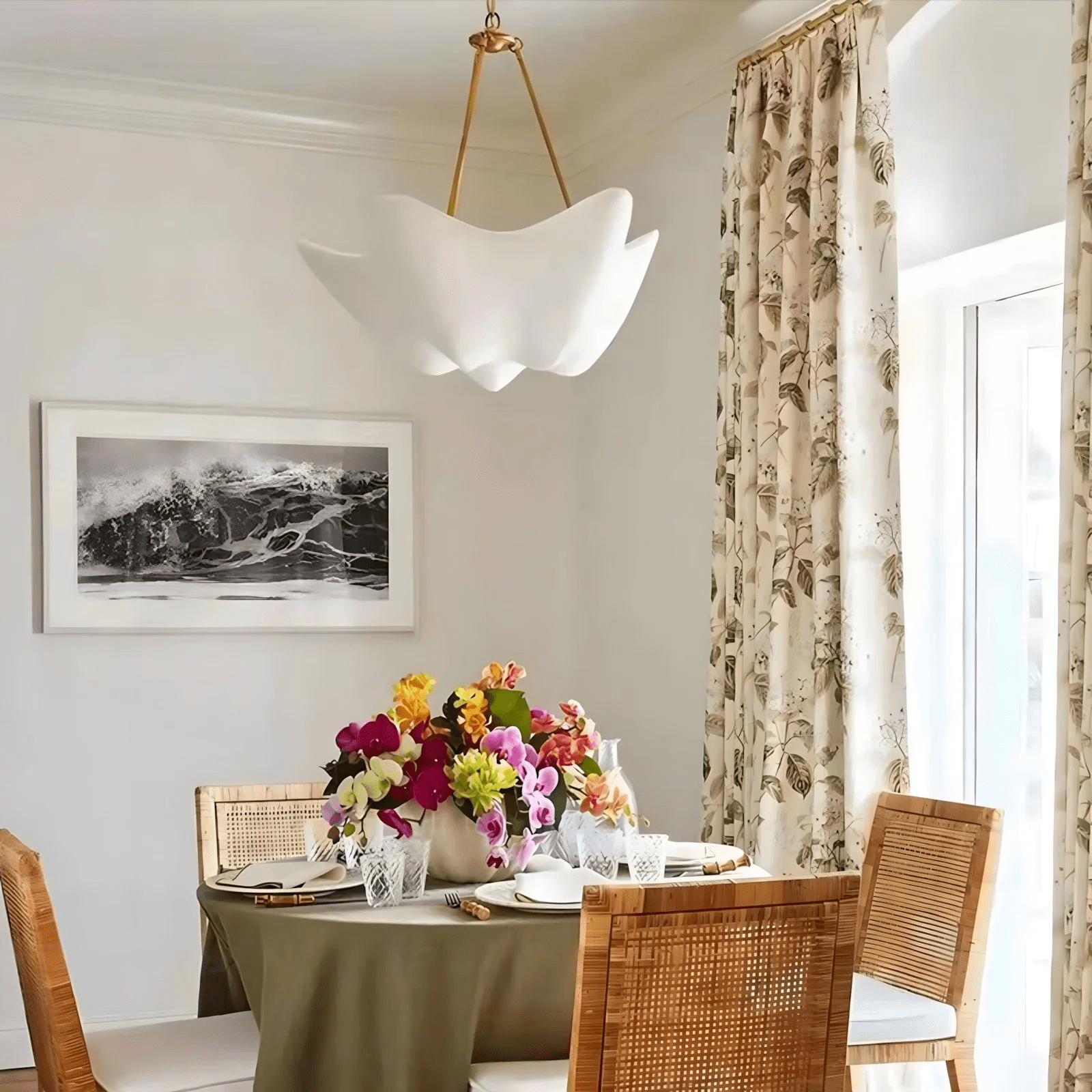 Luvonea Plaster Chandelier - Blowlighting