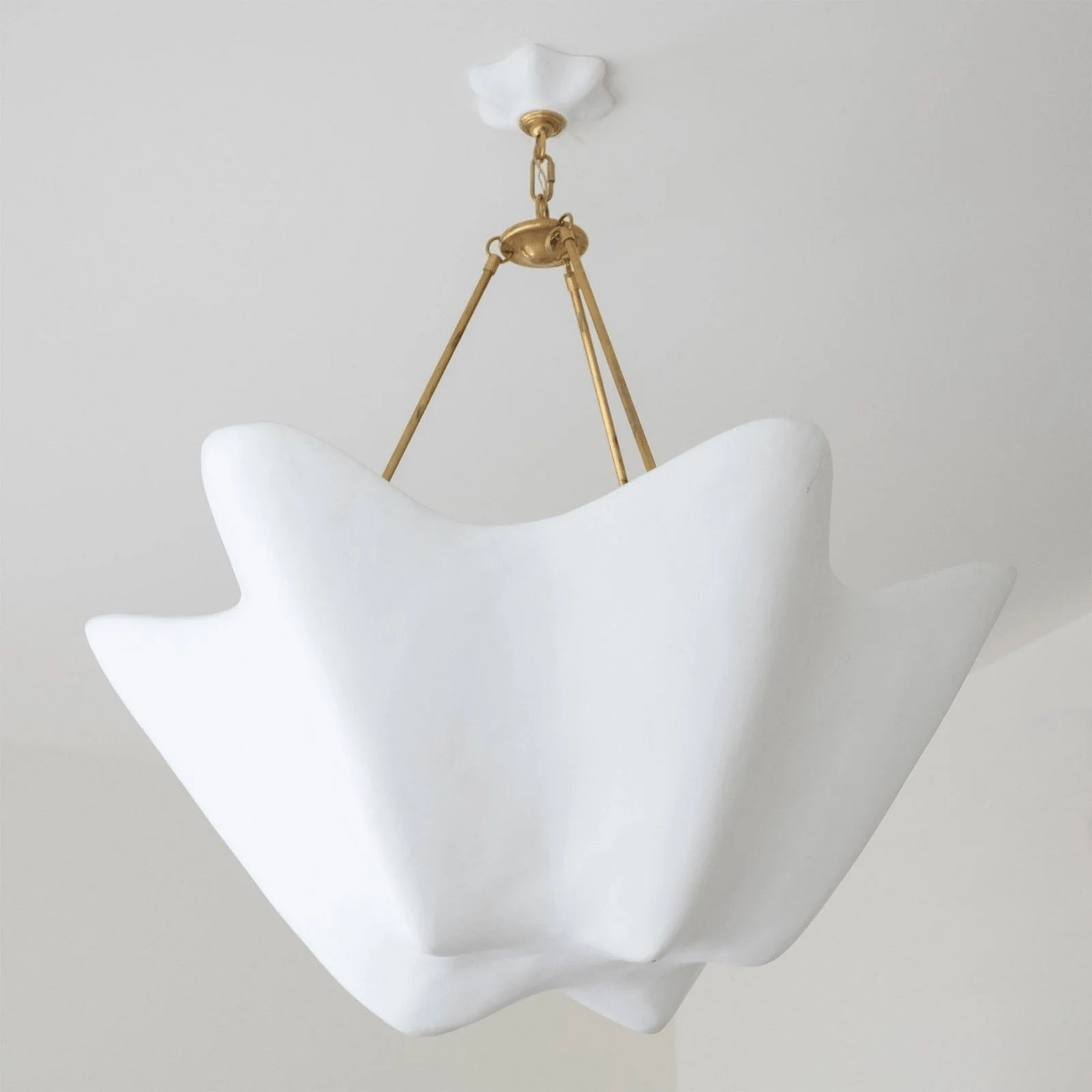 Luvonea Plaster Chandelier - Blowlighting