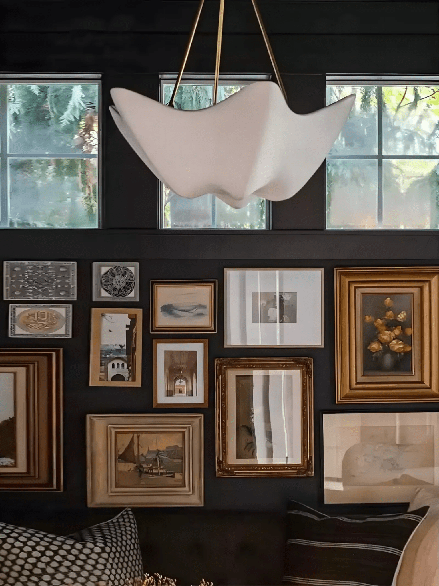 Luvonea Plaster Chandelier - Blowlighting