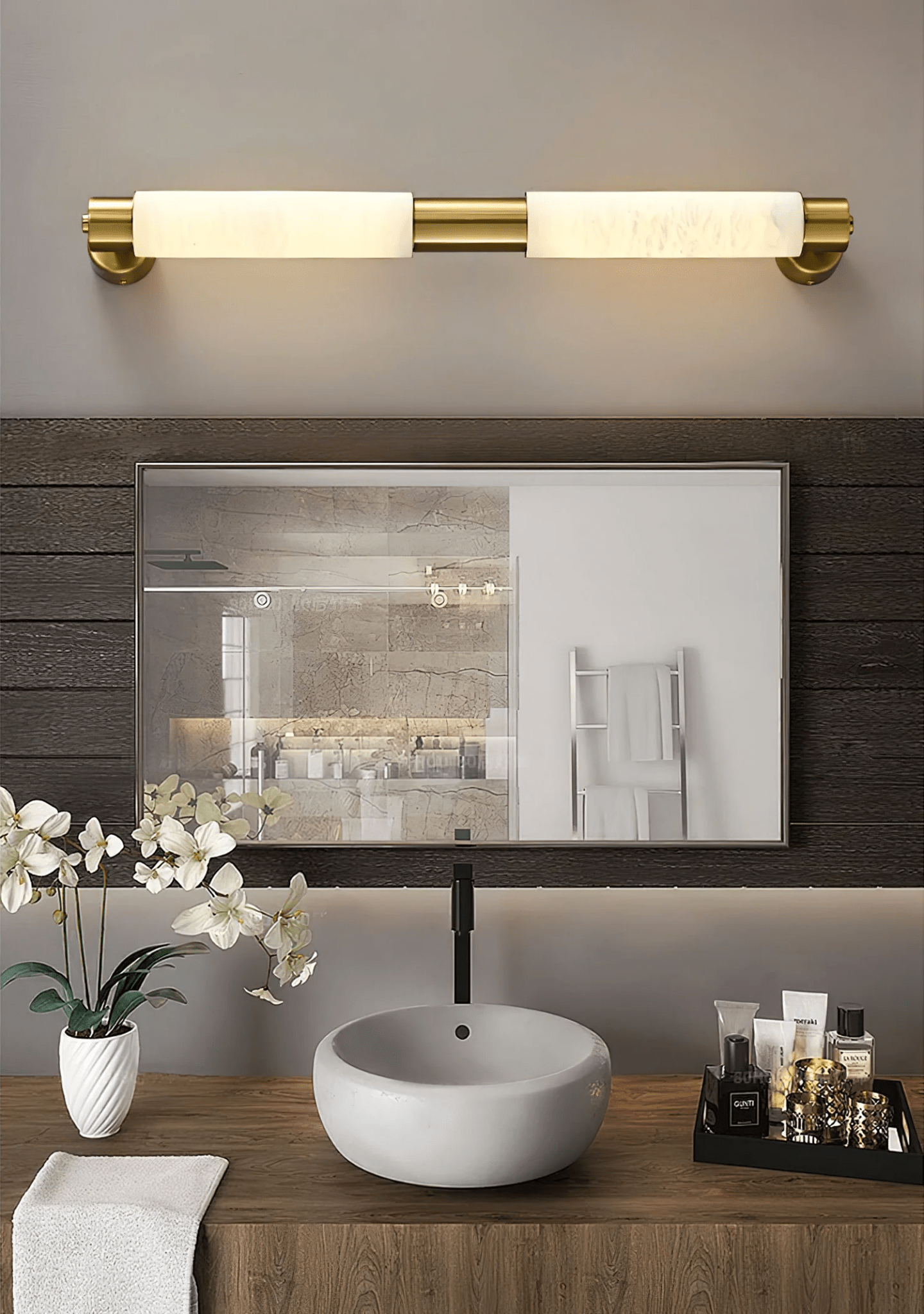 Eurthaeth Alabaster Brass Wall Light - Blowlighting