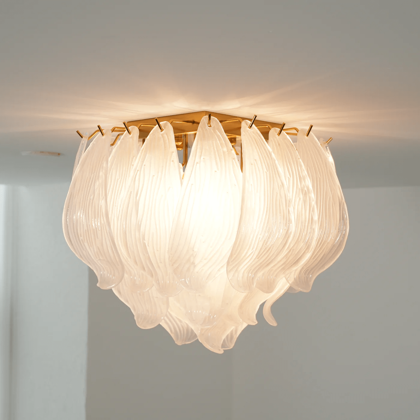 Aurora Ceiling Lamp Murano Petal Hand-Blown Glass Flushmount - Blowlighting