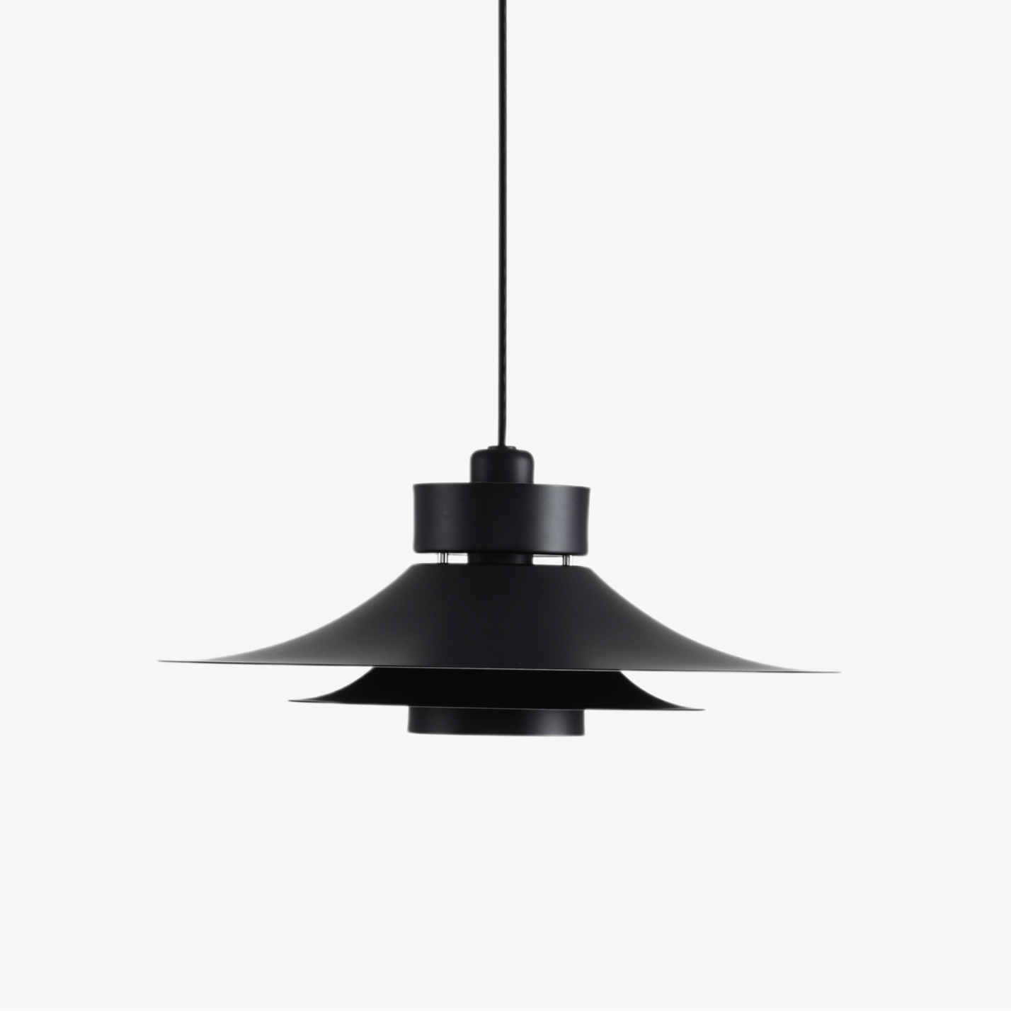 Sadie Minimalist Metal Pendant Lamp - Blowlighting