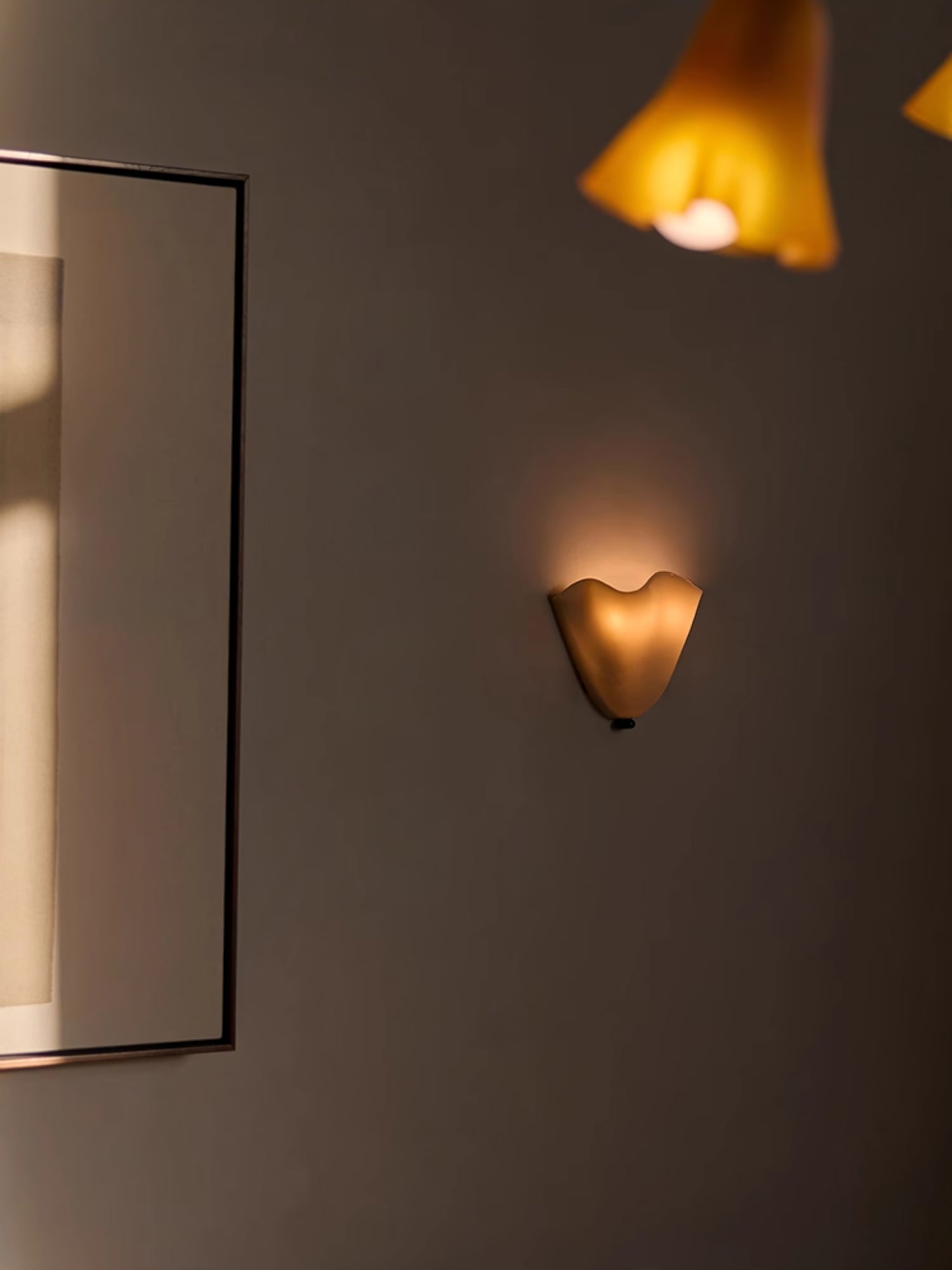 Petalia Wall Light - Blowlighting
