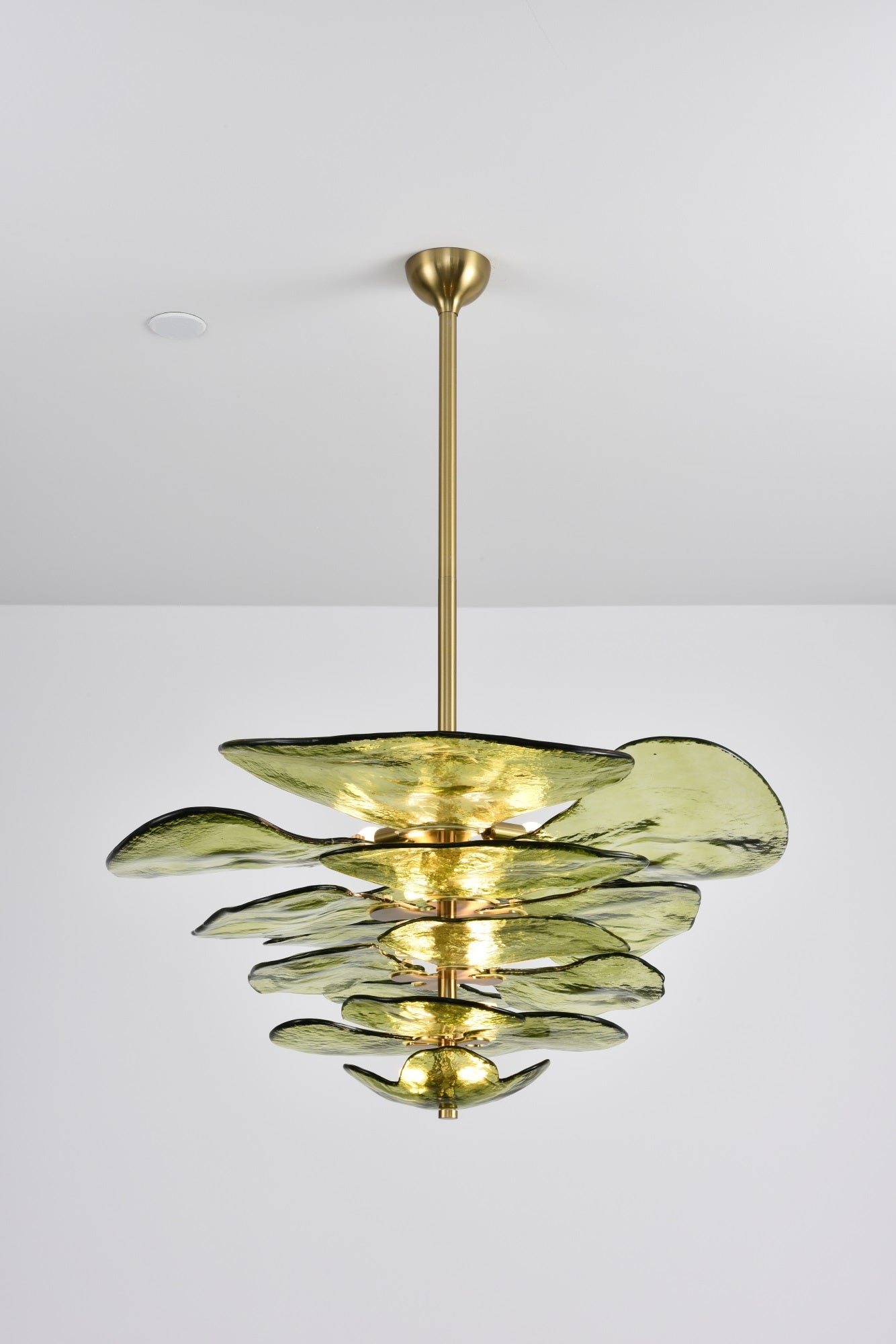 Aurora Chandelier Gold Murano Glass Petal Luxury - Blowlighting