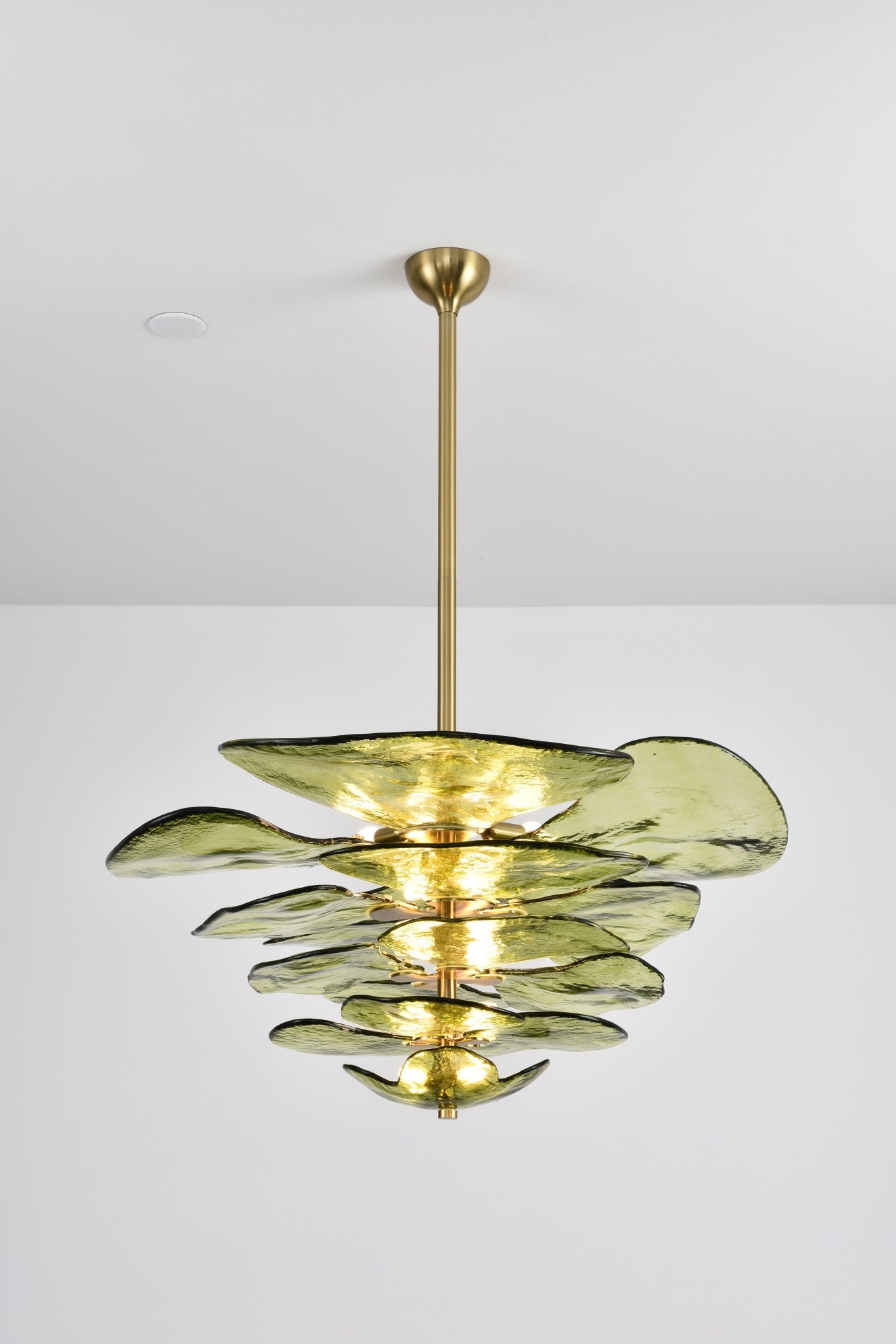 Aurora Chandelier Gold Murano Glass Petal Luxury - Blowlighting