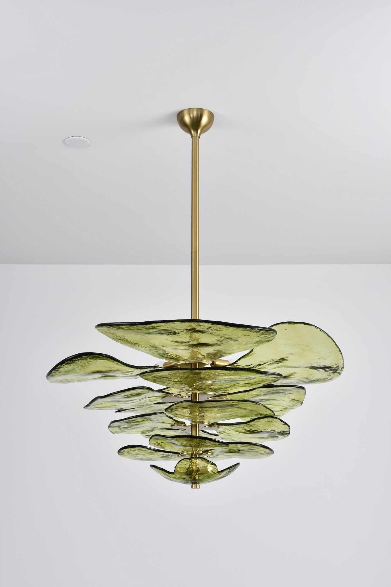 Aurora Chandelier Gold Murano Glass Petal Luxury - Blowlighting