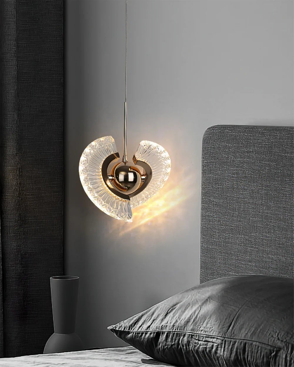 Zyra Pendant Lamp - Blowlighting