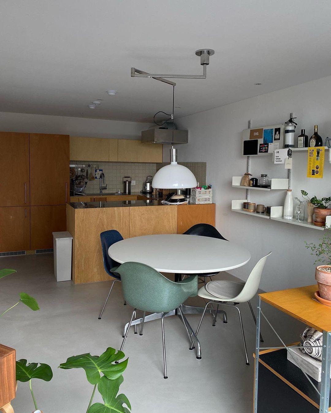 Lyshae Modern Minimalist Nordic Glass Metal Pendant Light - Blowlighting