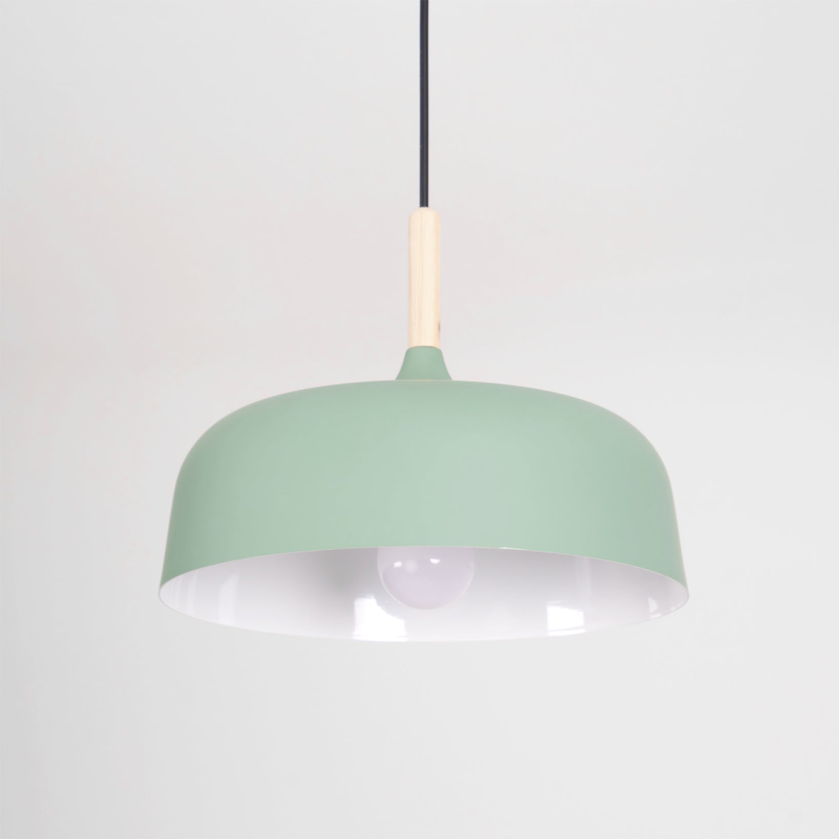 Acorn Pendant Light - Blowlighting