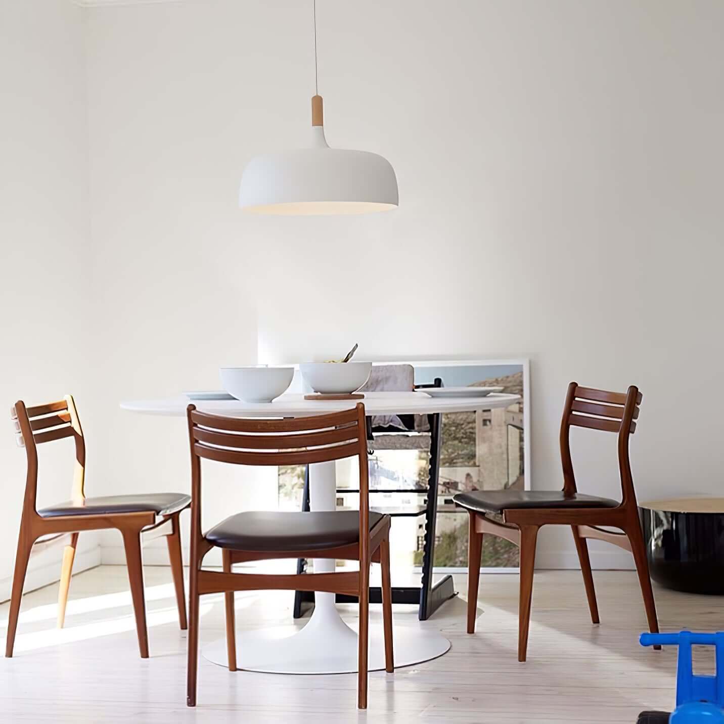 Acorn Pendant Light - Blowlighting