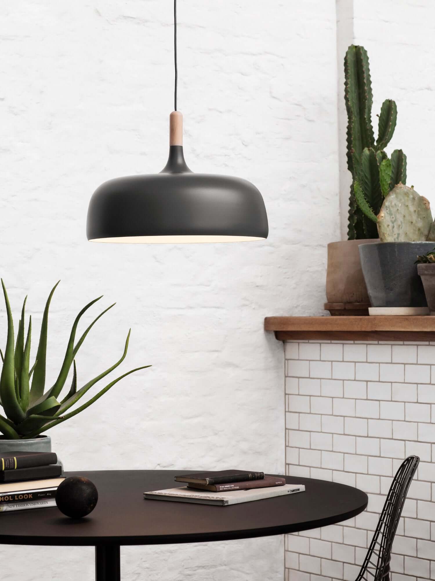 Acorn Pendant Light - Blowlighting