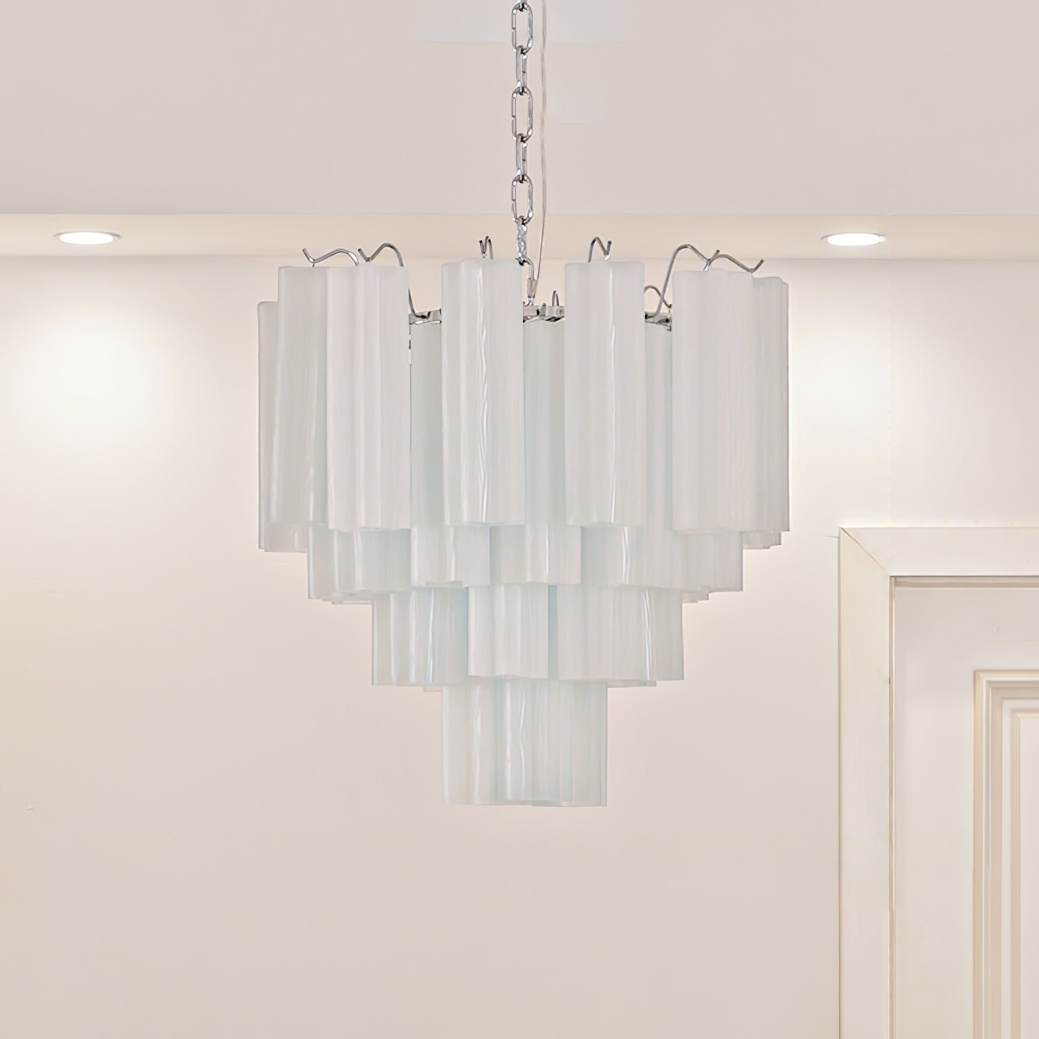 Aurora Chandelier White Layered Tube - Blowlighting