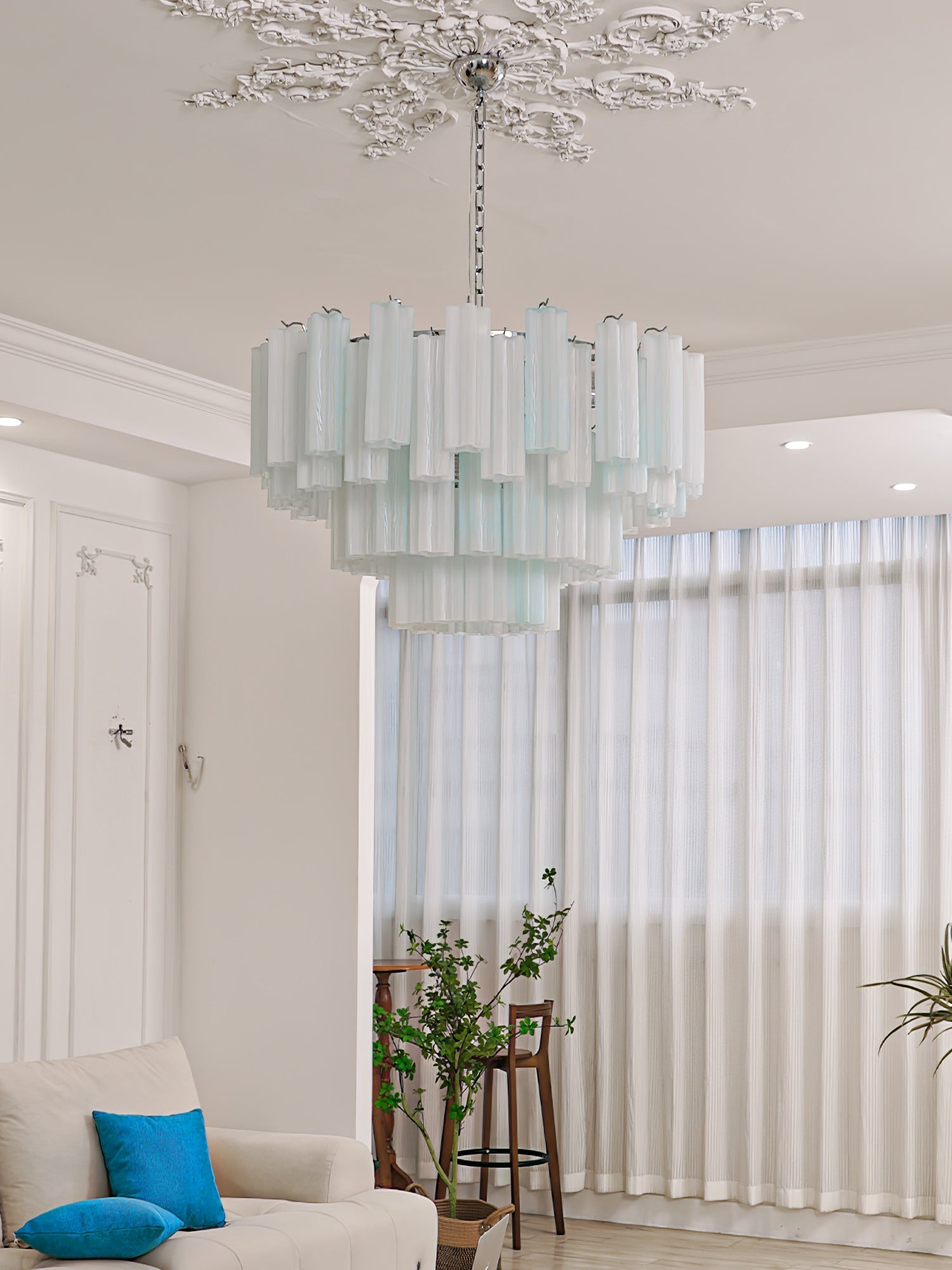 Aurora Chandelier White Layered Tube - Blowlighting