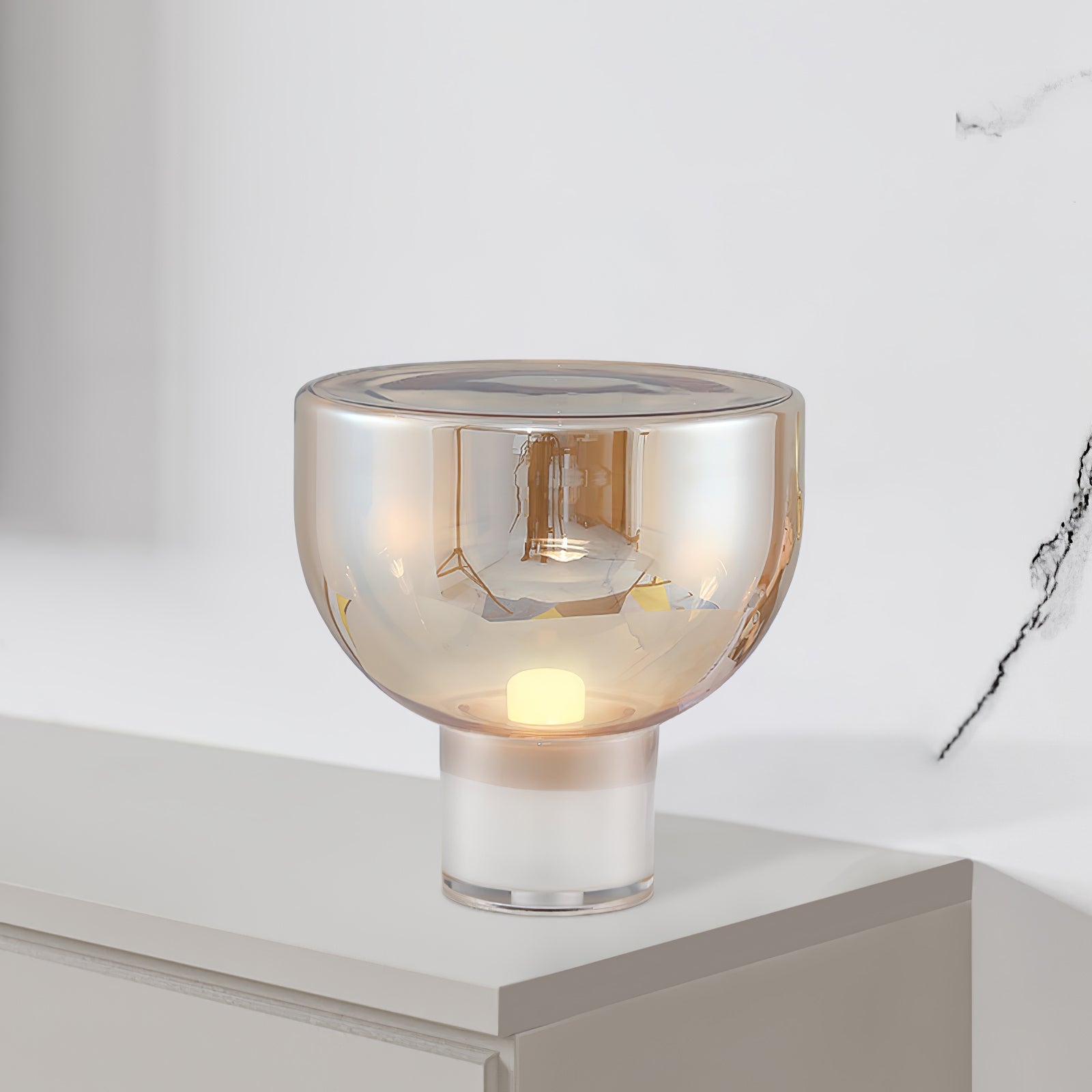 Aella Table Lamp - Blowlighting