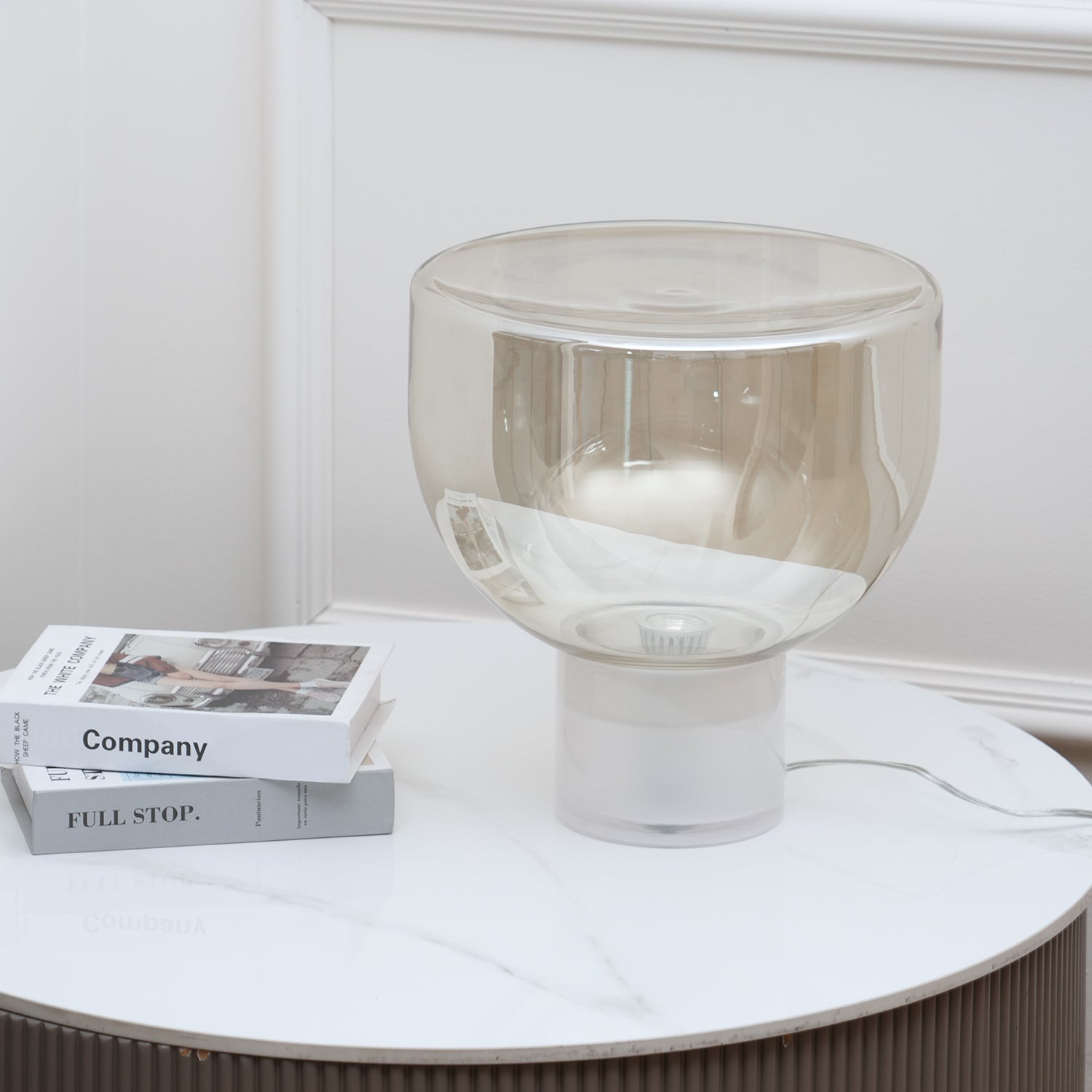 Aella Table Lamp - Blowlighting