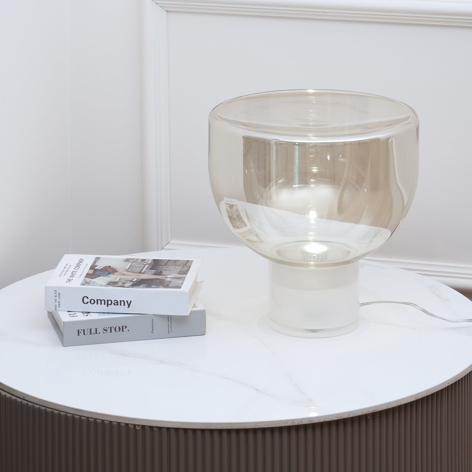 Aella Table Lamp - Blowlighting