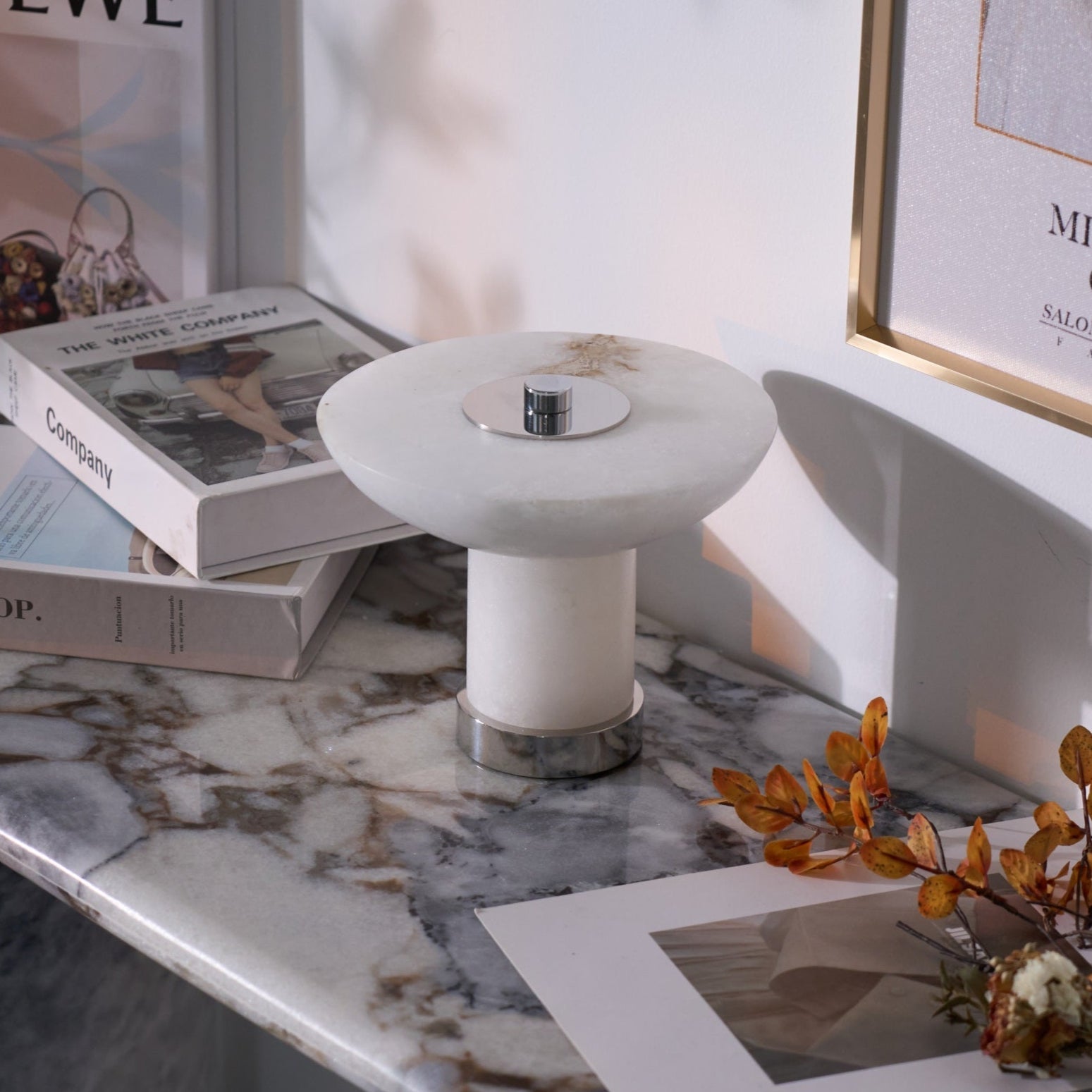 Eurnoran Mushroom Shaped Alabaster Table Lamp - Blowlighting