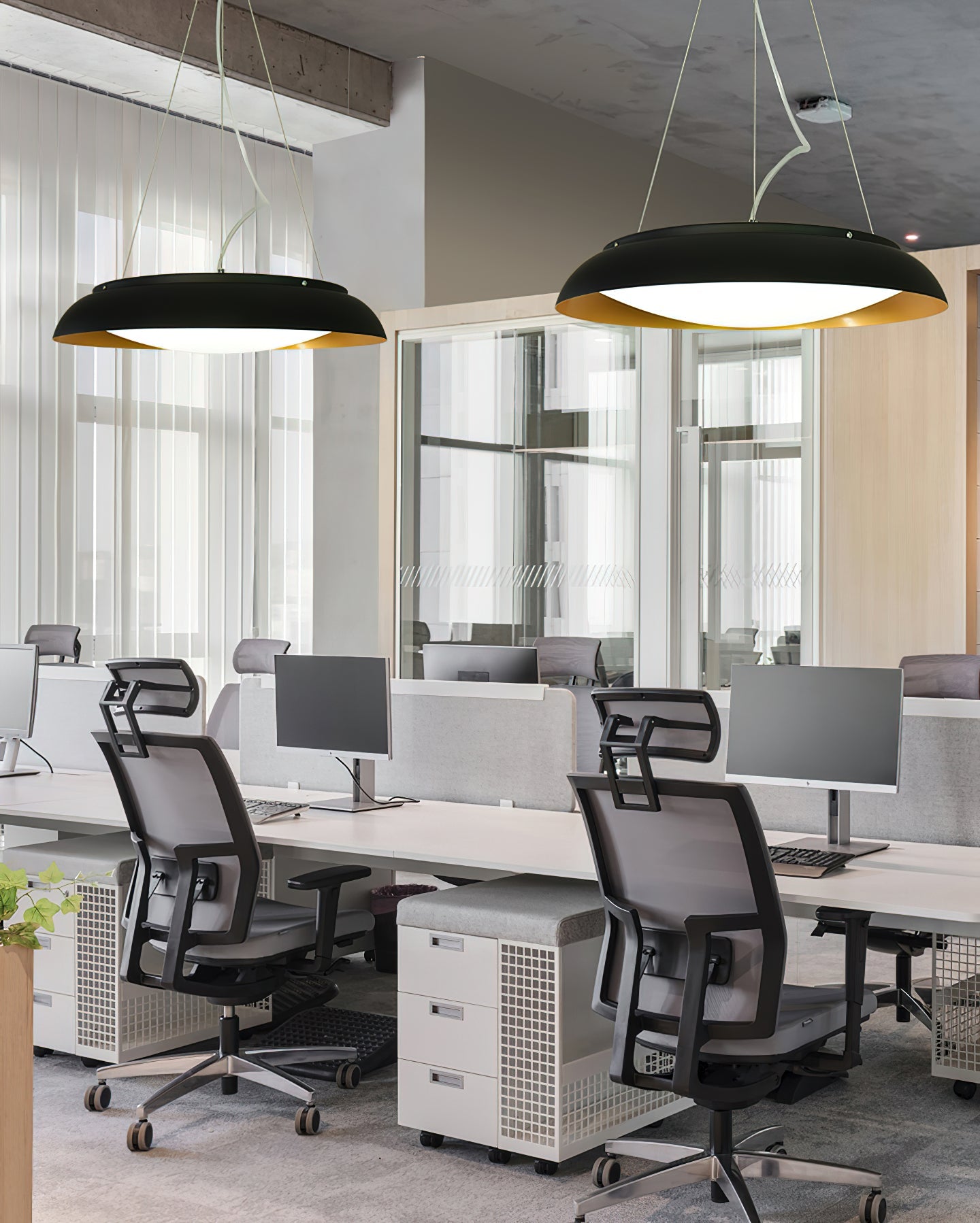 Aero Pendant Light - Blowlighting