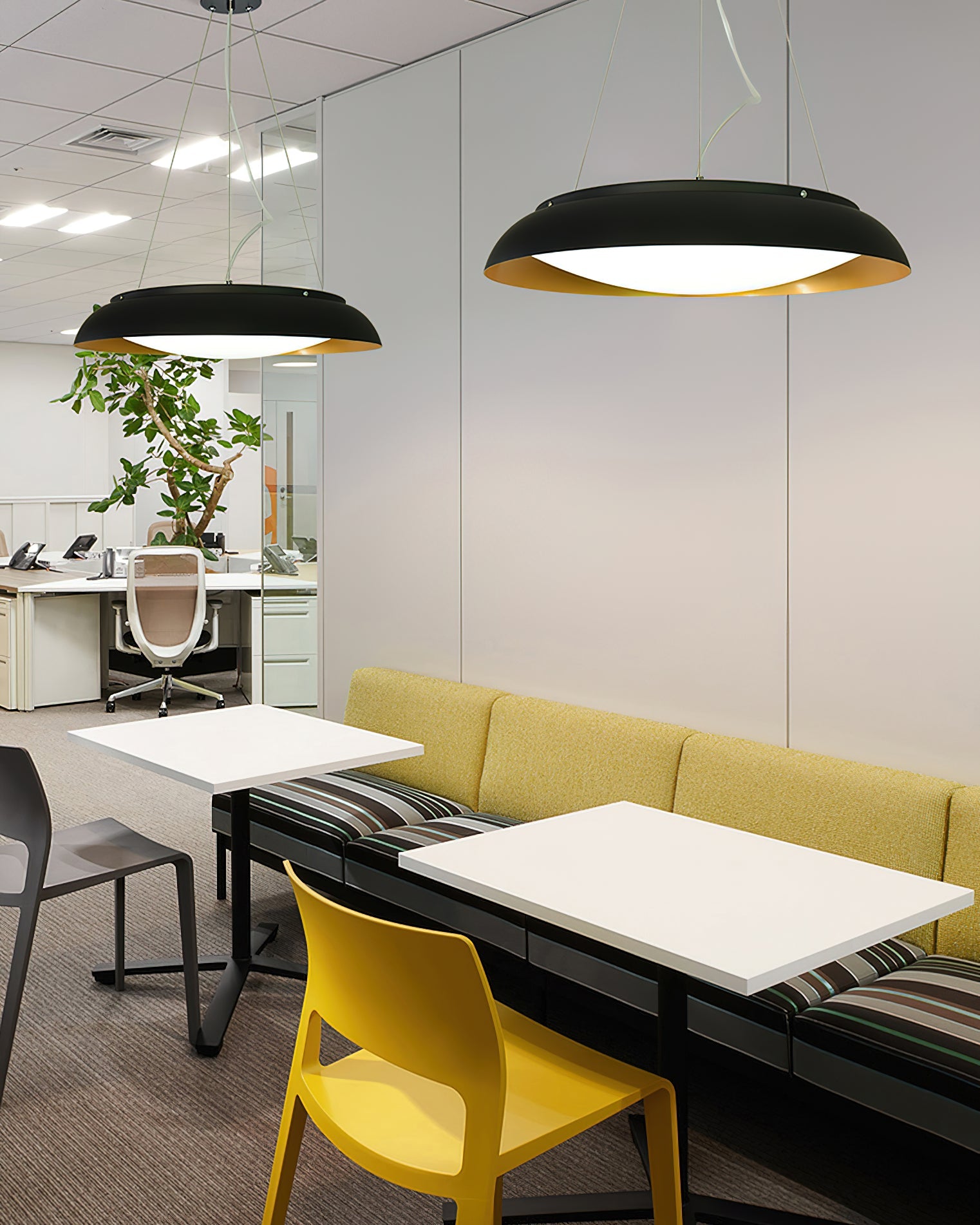 Aero Pendant Light - Blowlighting