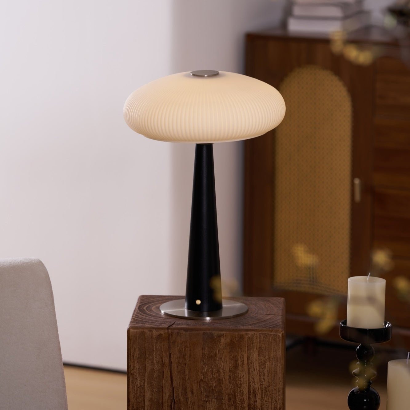 Aeruno Table Lamp - Blowlighting