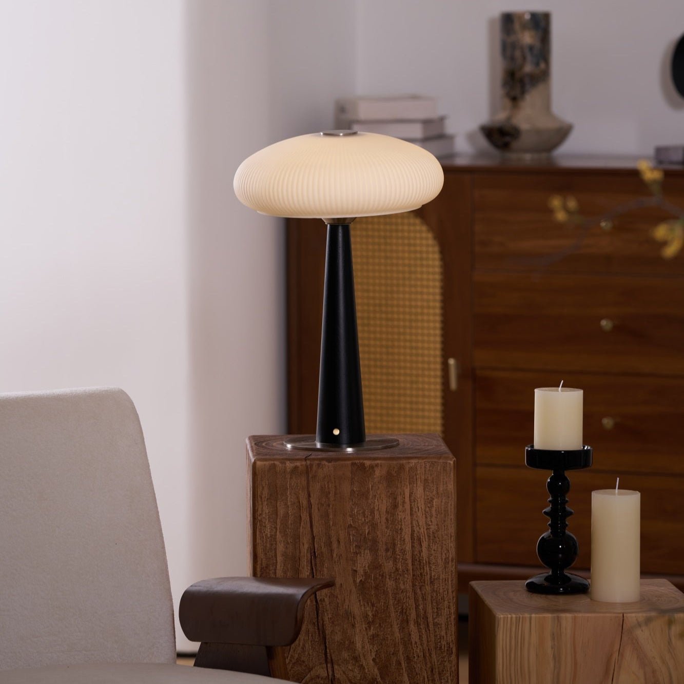 Aeruno Table Lamp - Blowlighting