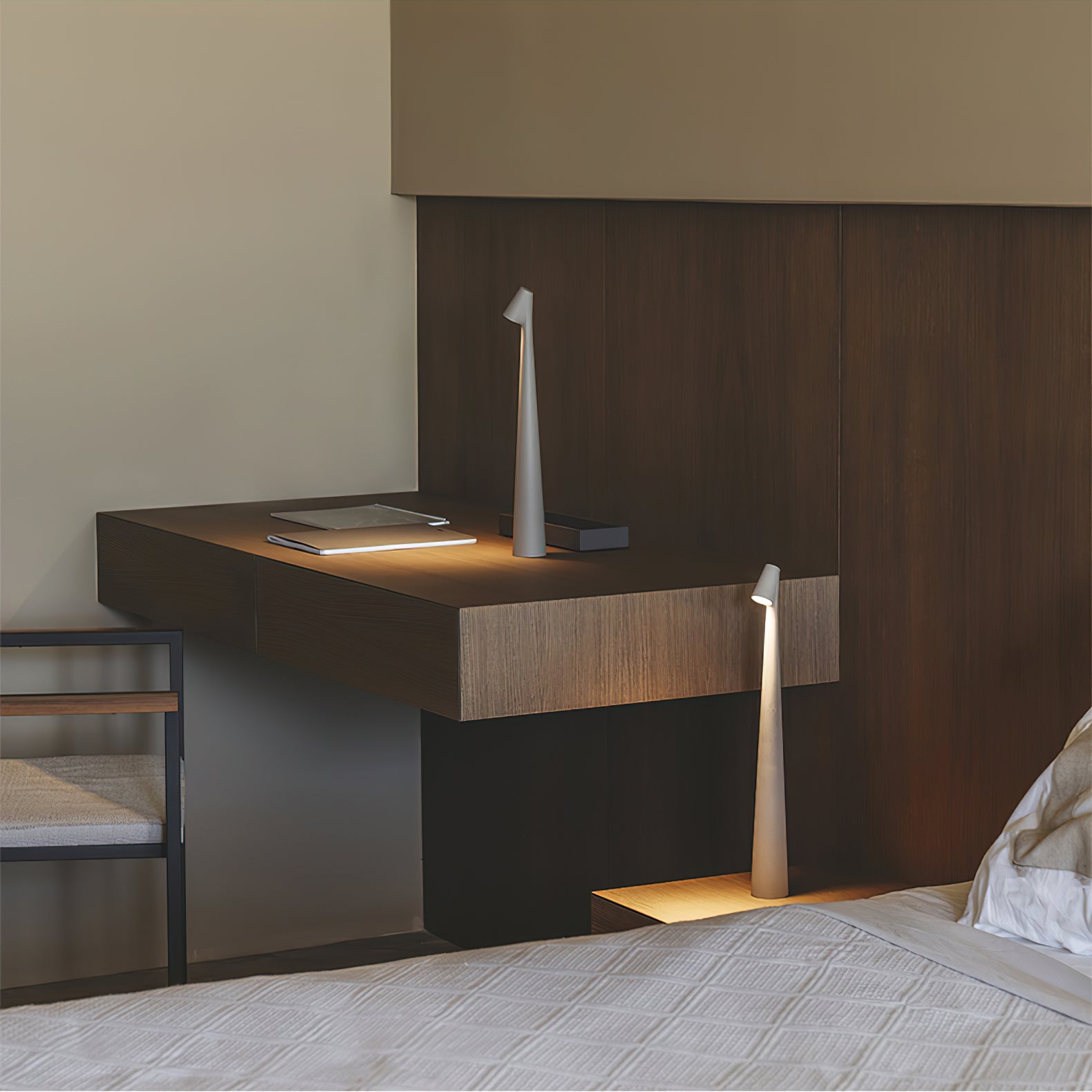 Africa Portable Table Lamp - Blowlighting