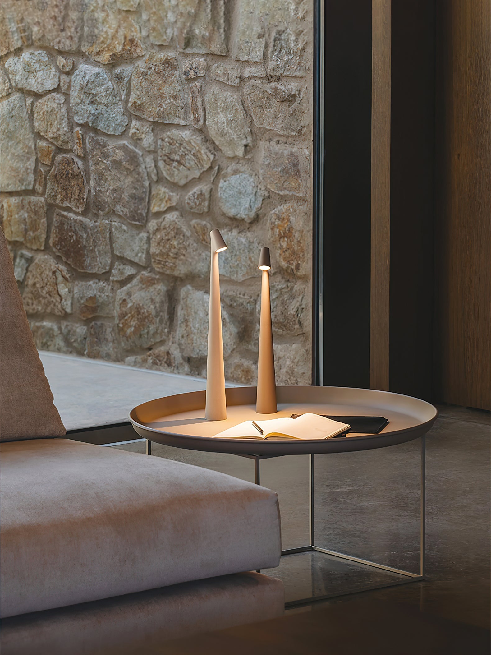 Africa Portable Table Lamp - Blowlighting