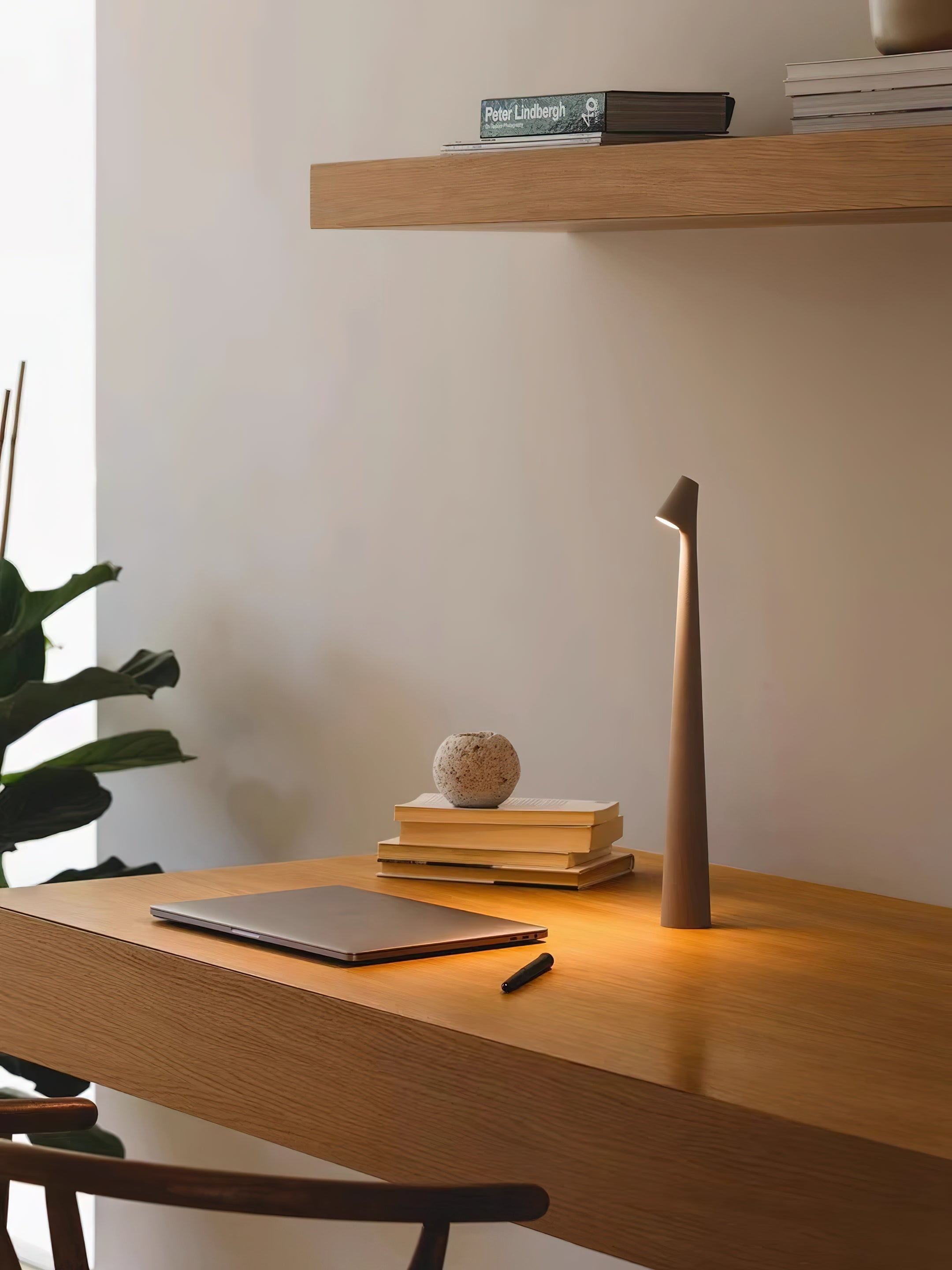 Africa Portable Table Lamp - Blowlighting