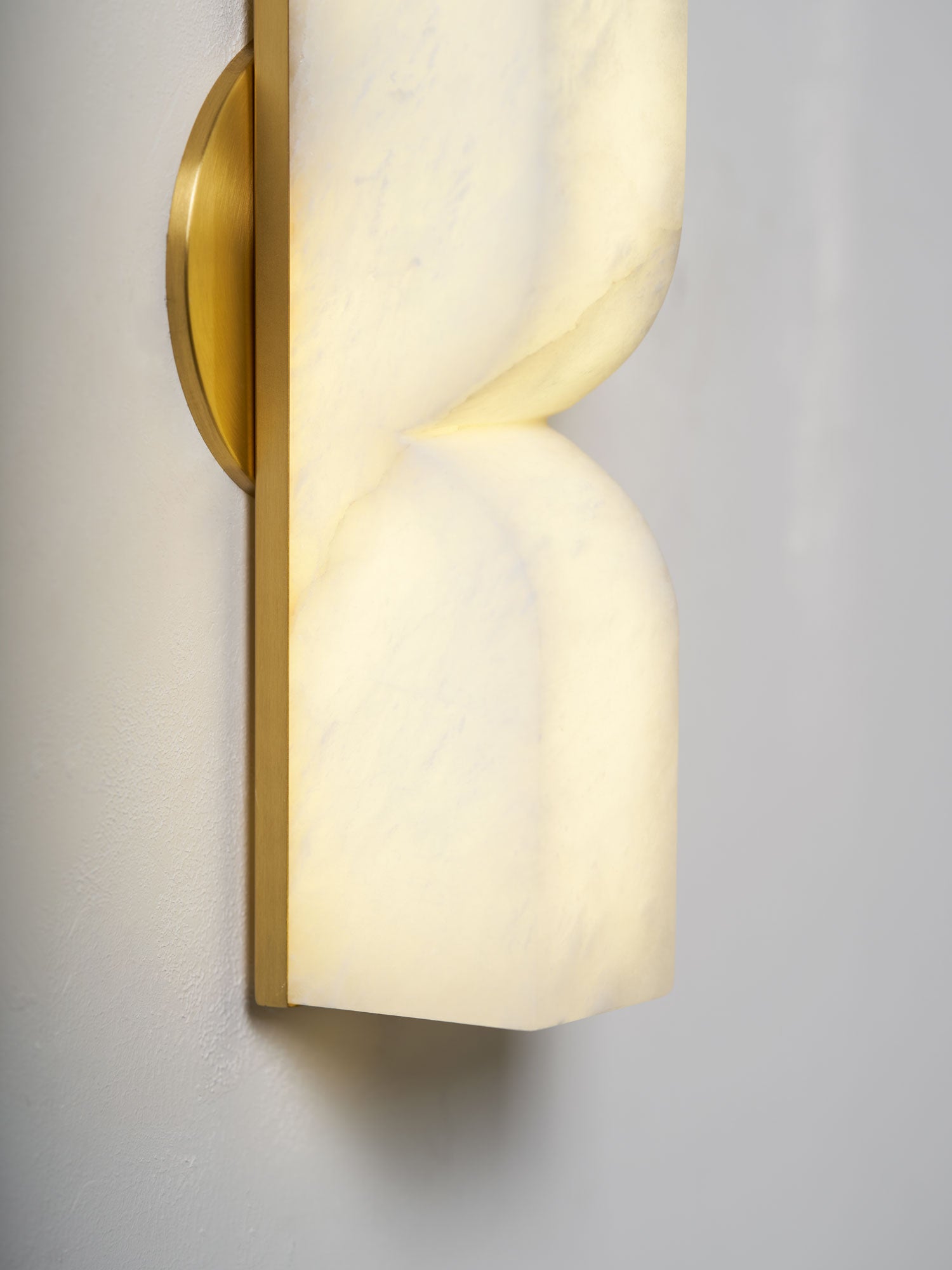 Lunaris Alabaster Rectangular Wall Lamp - Blowlighting