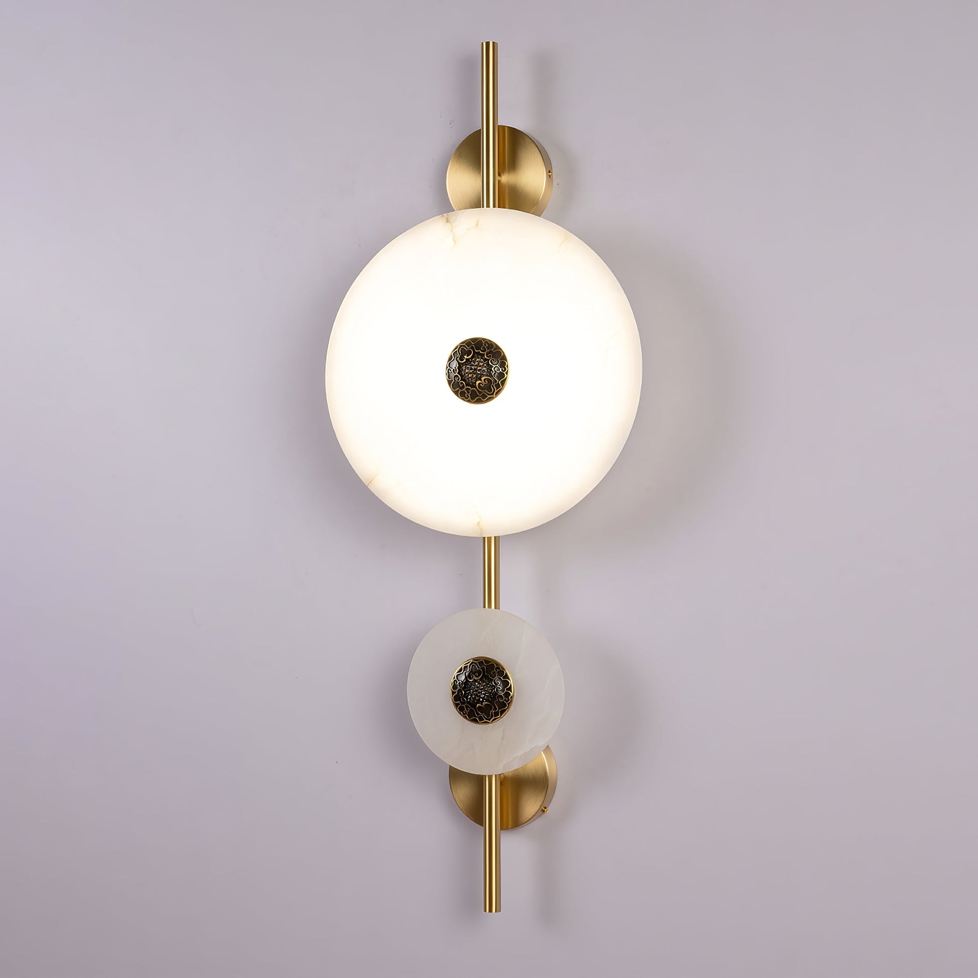 Evadne Alabaster Wall Lamp - Blowlighting