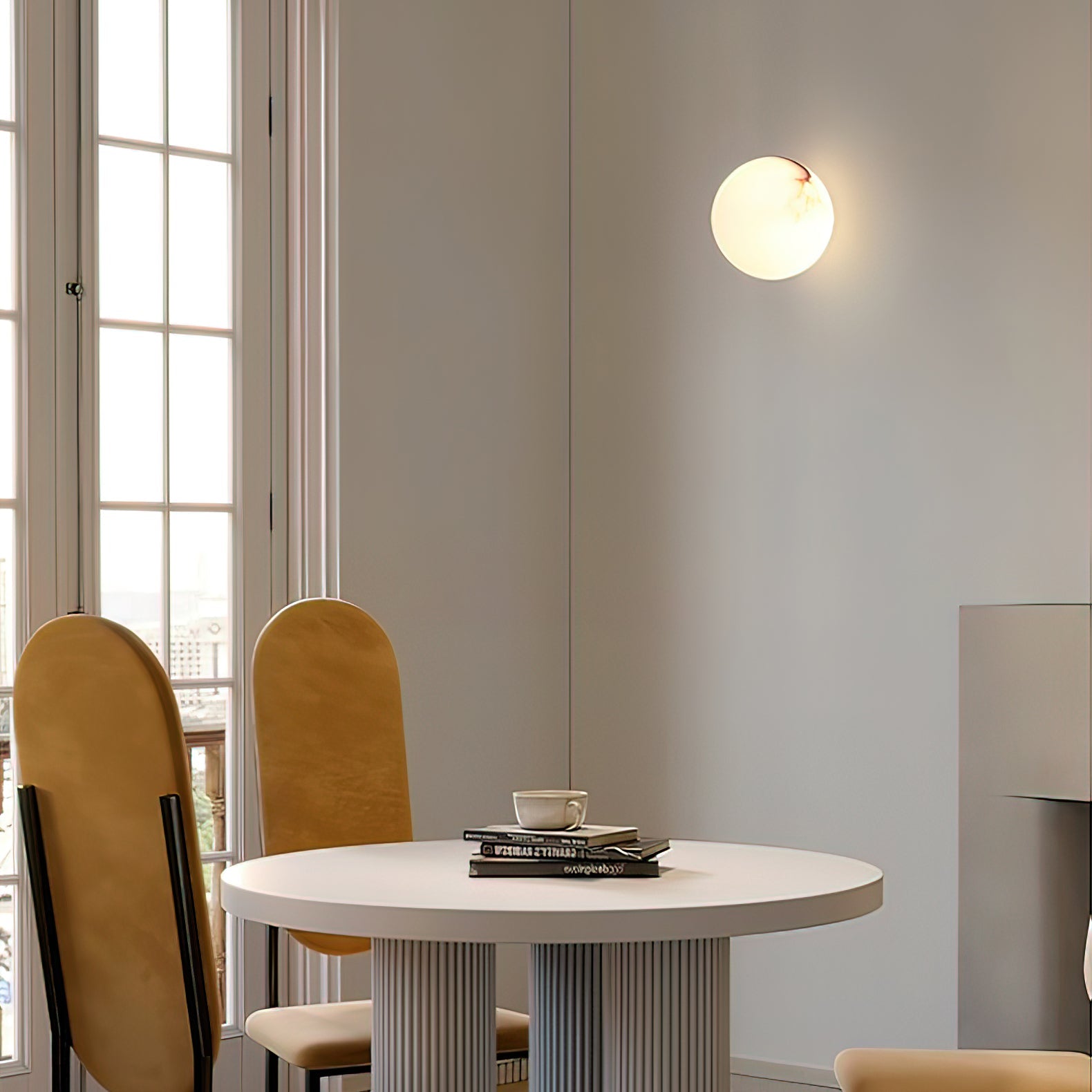 Vevinir Alabaster Globe Wall Light - Blowlighting