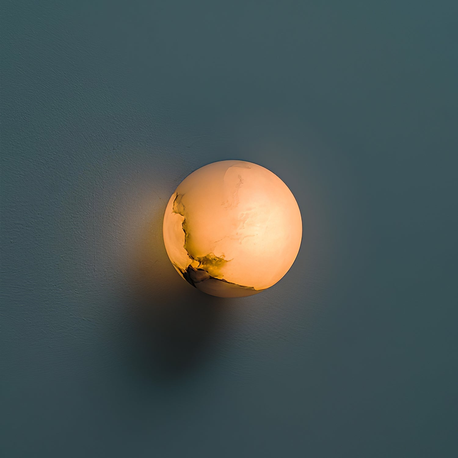 Vevinir Alabaster Globe Wall Light - Blowlighting