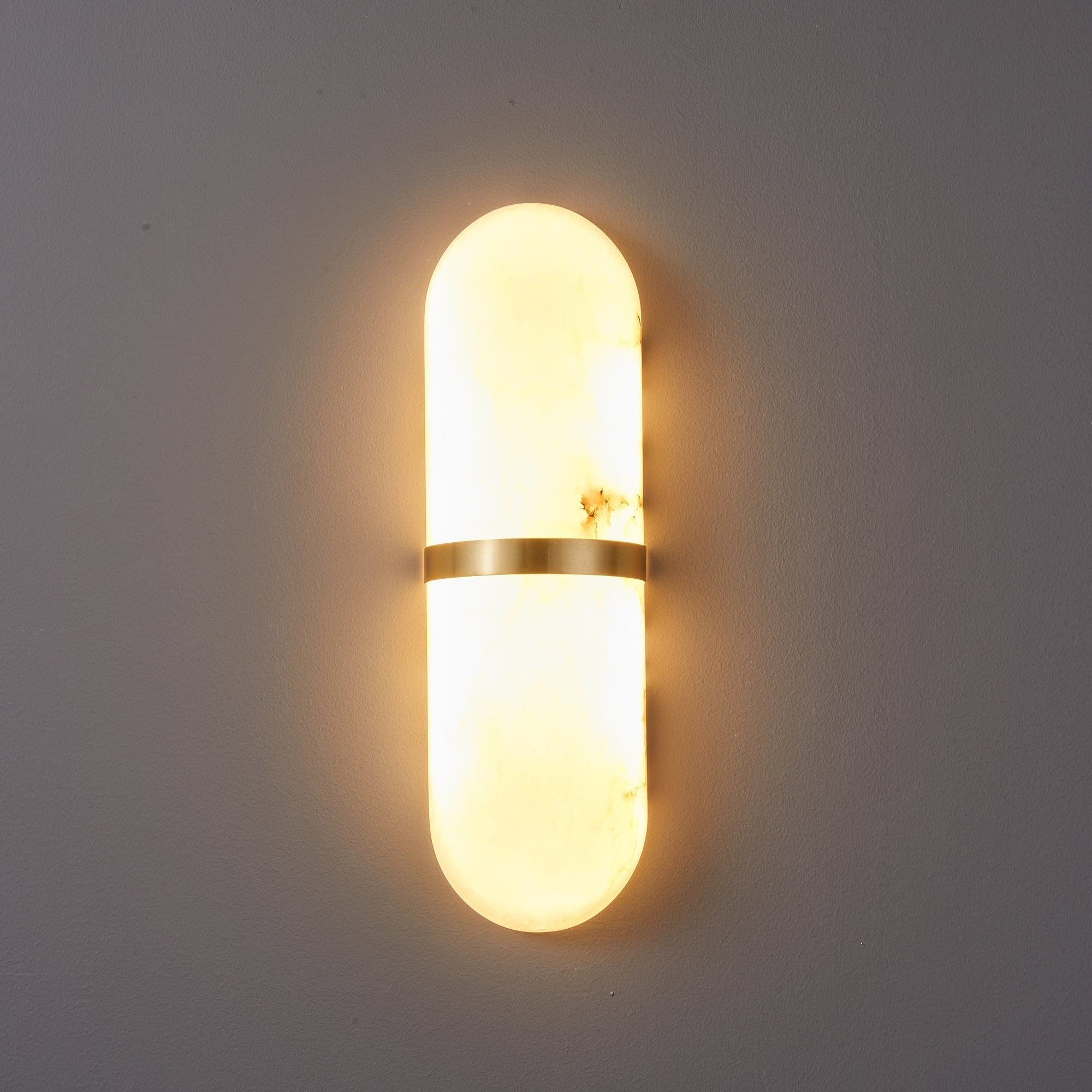 Vitheion Minimalist Alabaster Wall Light - Blowlighting