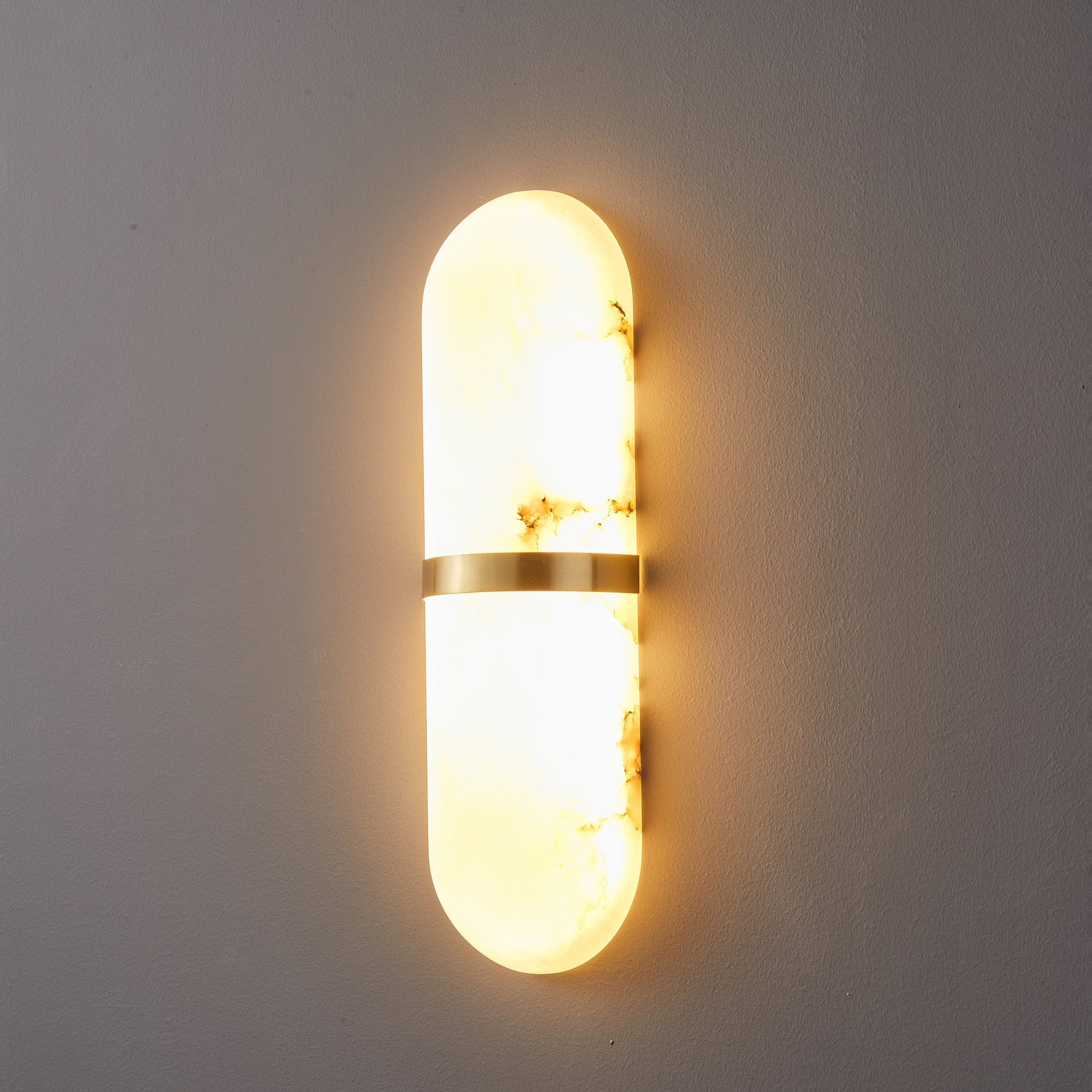 Vitheion Minimalist Alabaster Wall Light - Blowlighting