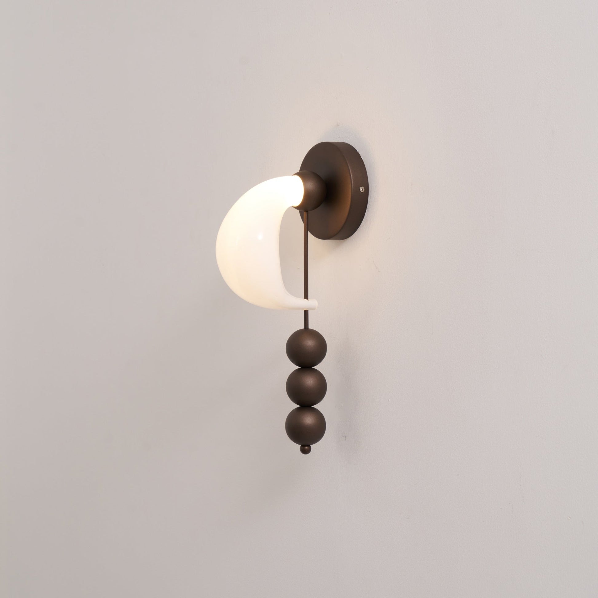Alabris Wall Light - Blowlighting