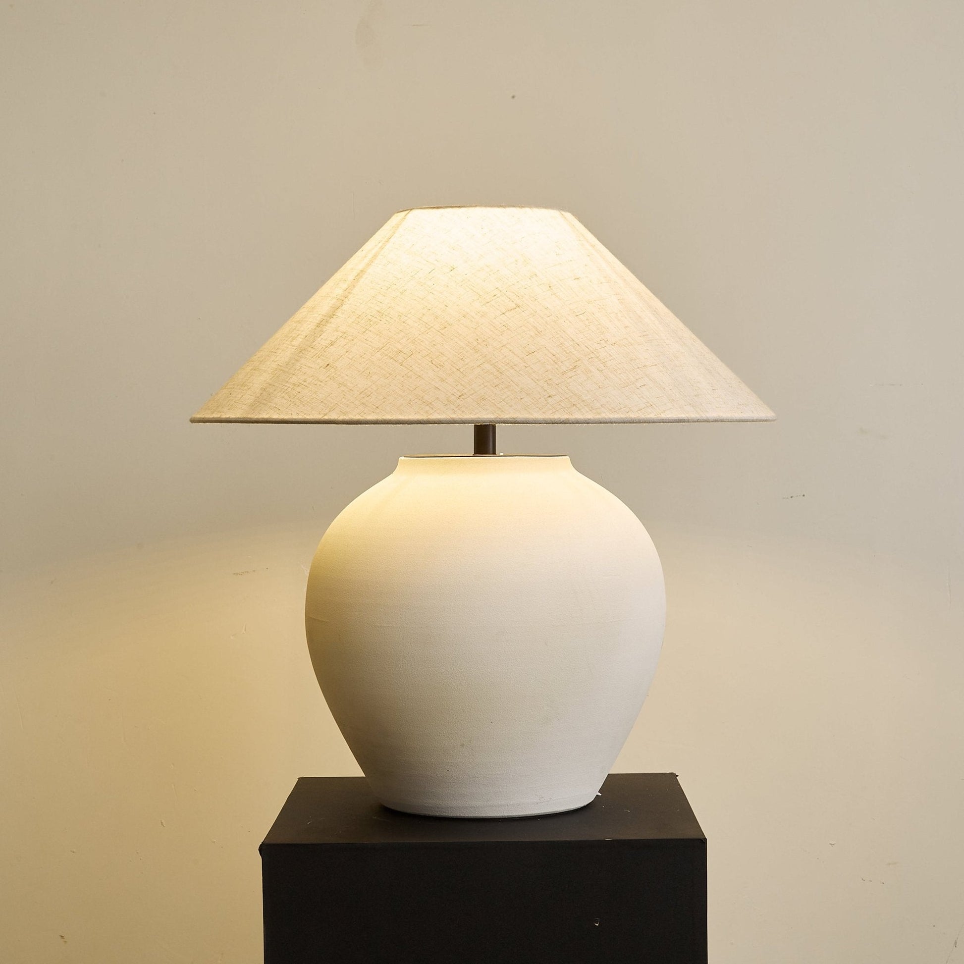 Albarella Table Lamp - Blowlighting