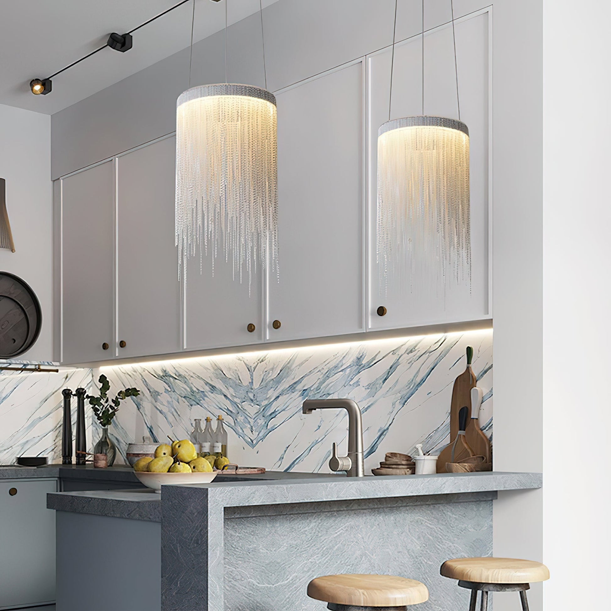 Aluminum Chain Tassel Pendant Light - Blowlighting